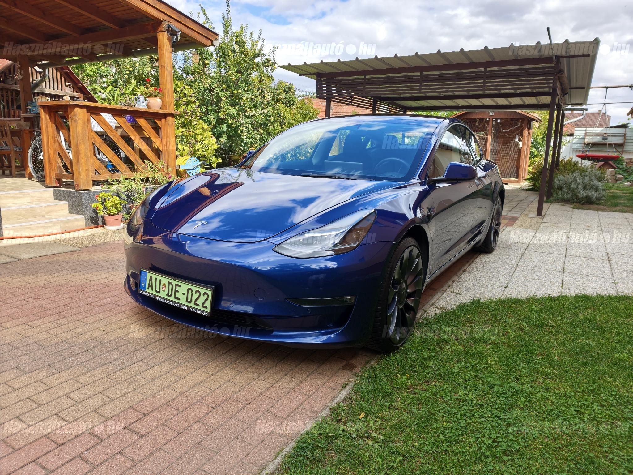 TESLA MODEL 3 2021/12 - 1
