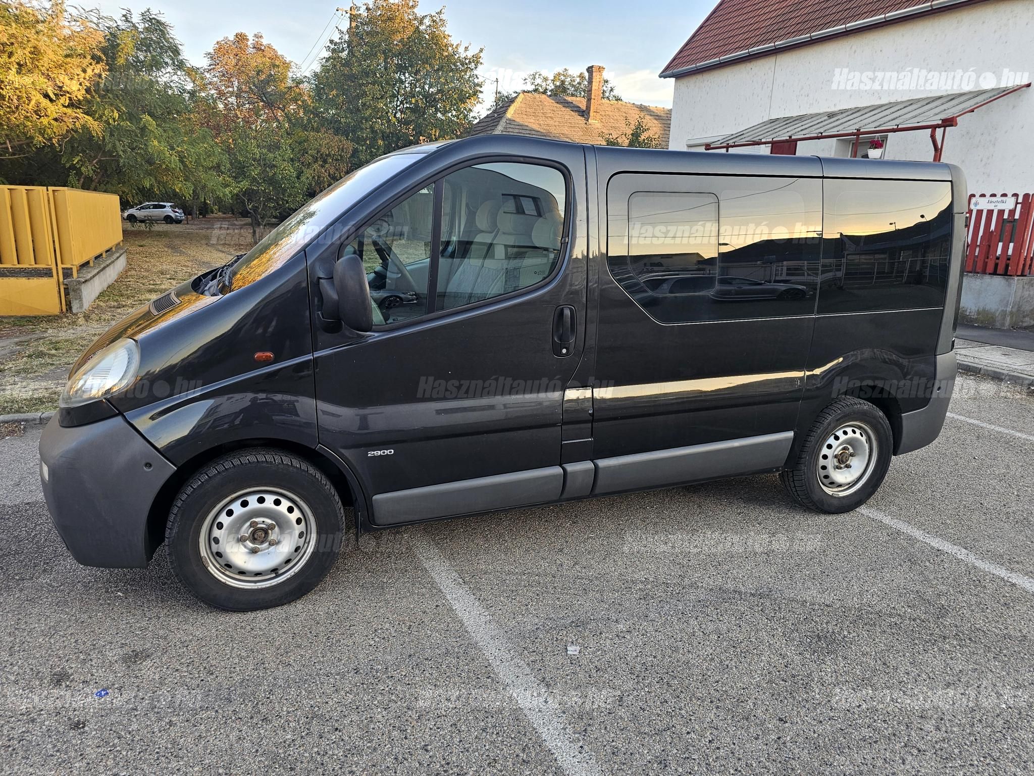 OPEL VIVARO 2006/3 - 1