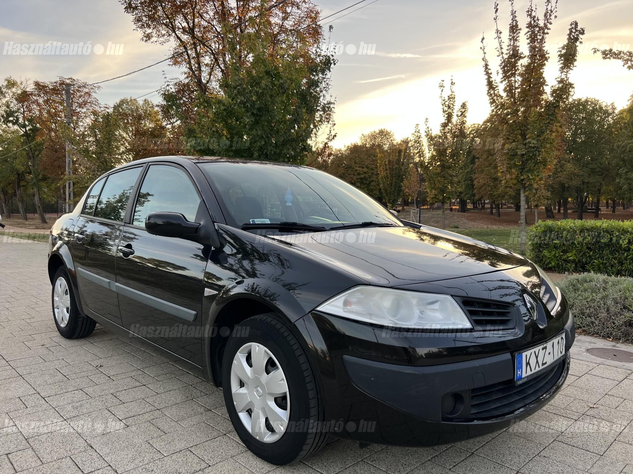 RENAULT MEGANE 2007/12 - 1
