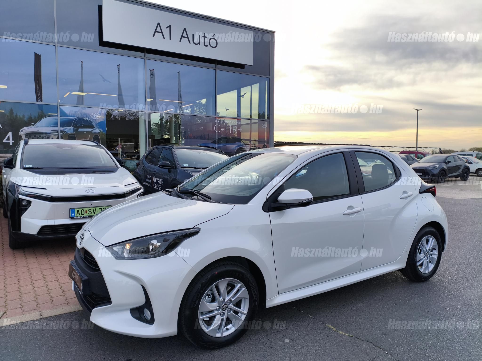 TOYOTA YARIS 2026/4 - 1