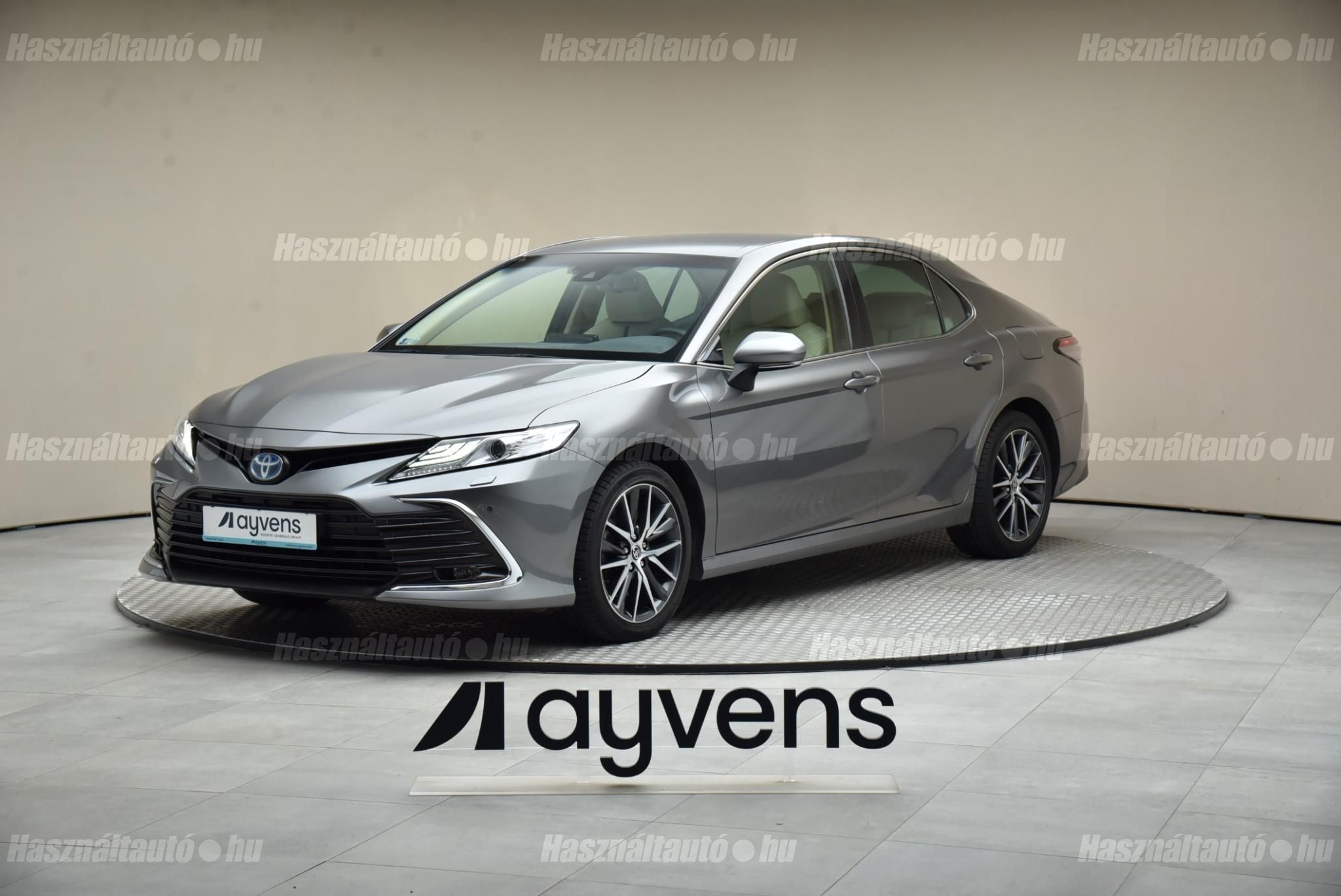 TOYOTA CAMRY 2023/8 - 1
