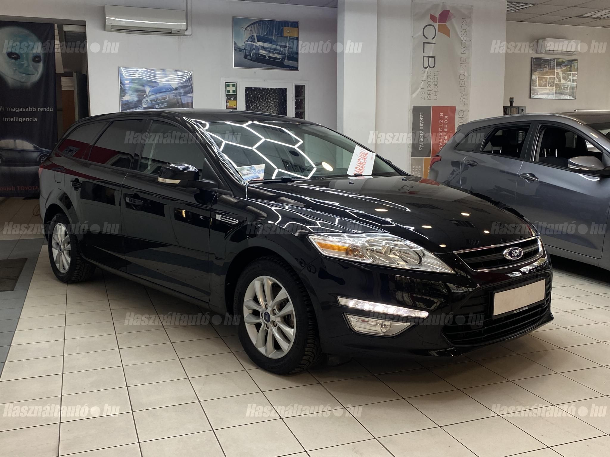 FORD MONDEO 2013/6 - 1