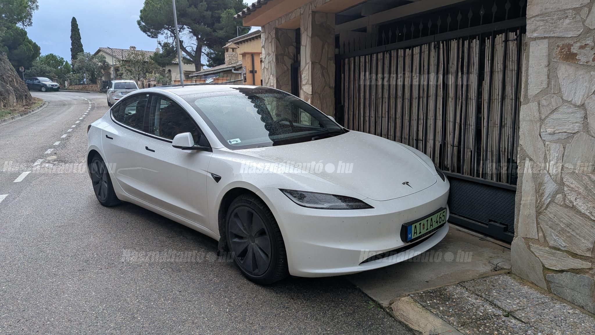 TESLA MODEL 3 2024/11 - 1