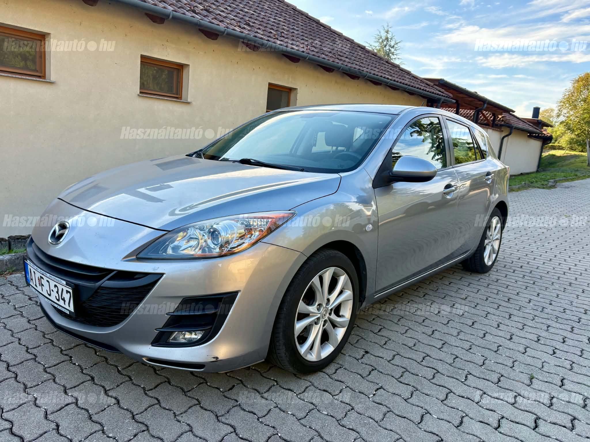 MAZDA 3 2010/12 - 1
