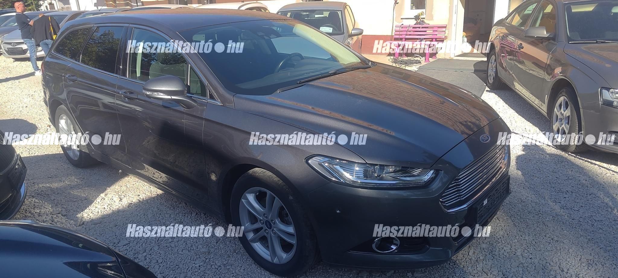 FORD MONDEO 2016/10 - 1