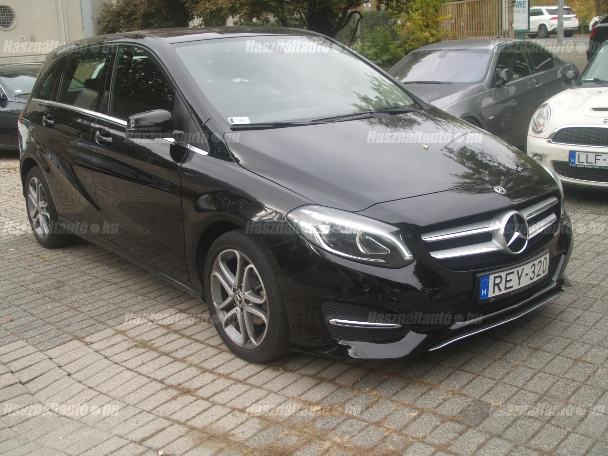 MERCEDES-BENZ B 180 2018/12 - 1