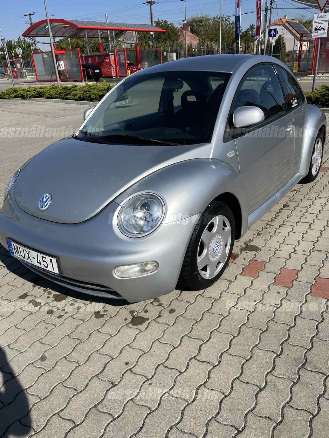 VOLKSWAGEN NEW BEETLE 1999/4 - 1