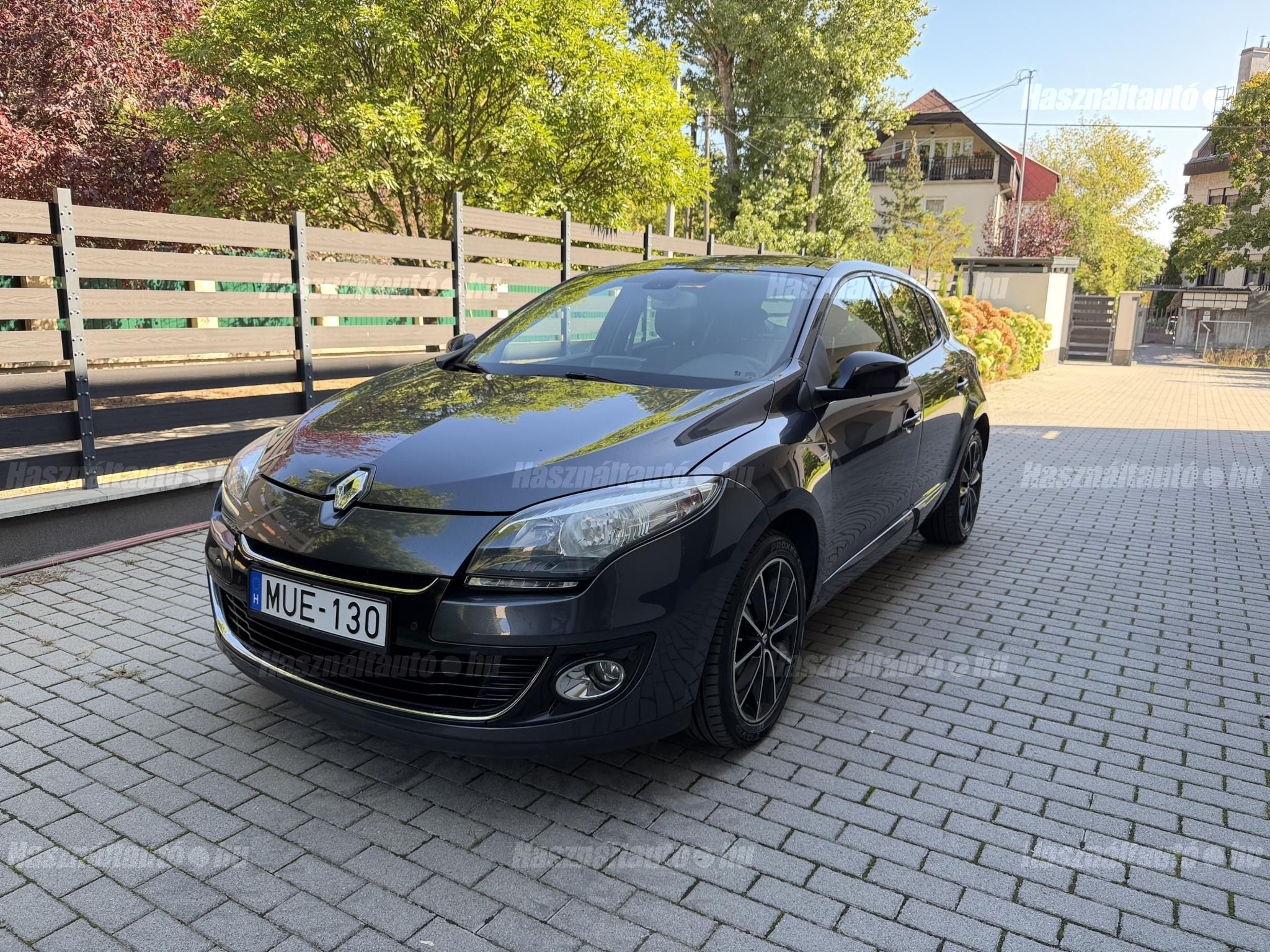 RENAULT MEGANE 2012/9 - 1