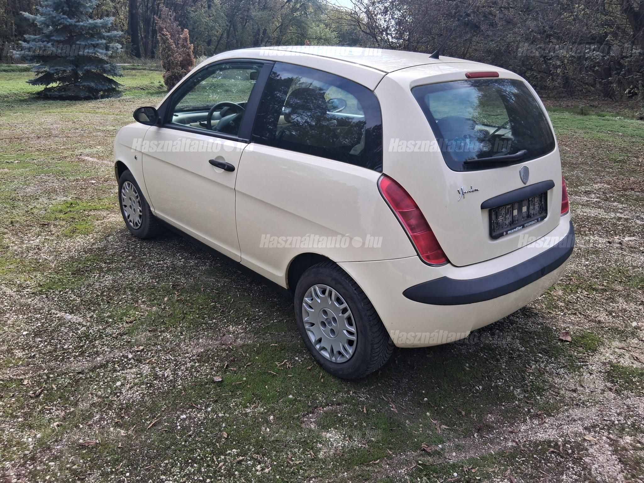 LANCIA YPSILON 2006/6 - 1