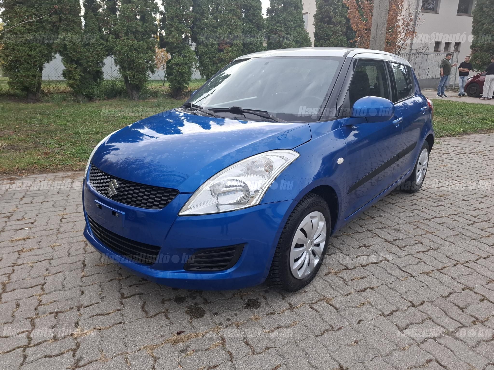SUZUKI SWIFT 2012/7 - 1