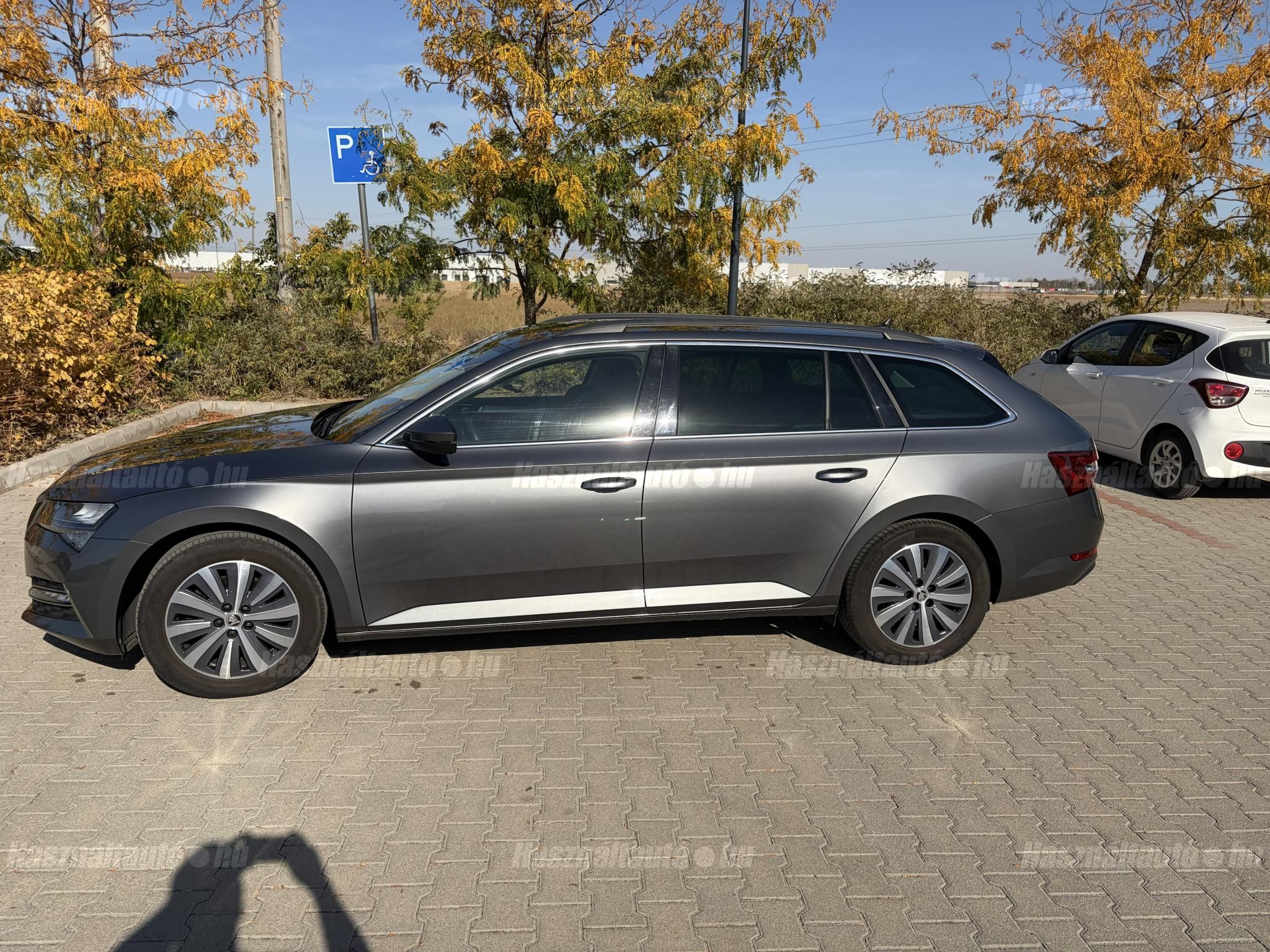 SKODA SUPERB 2022/4 - 1