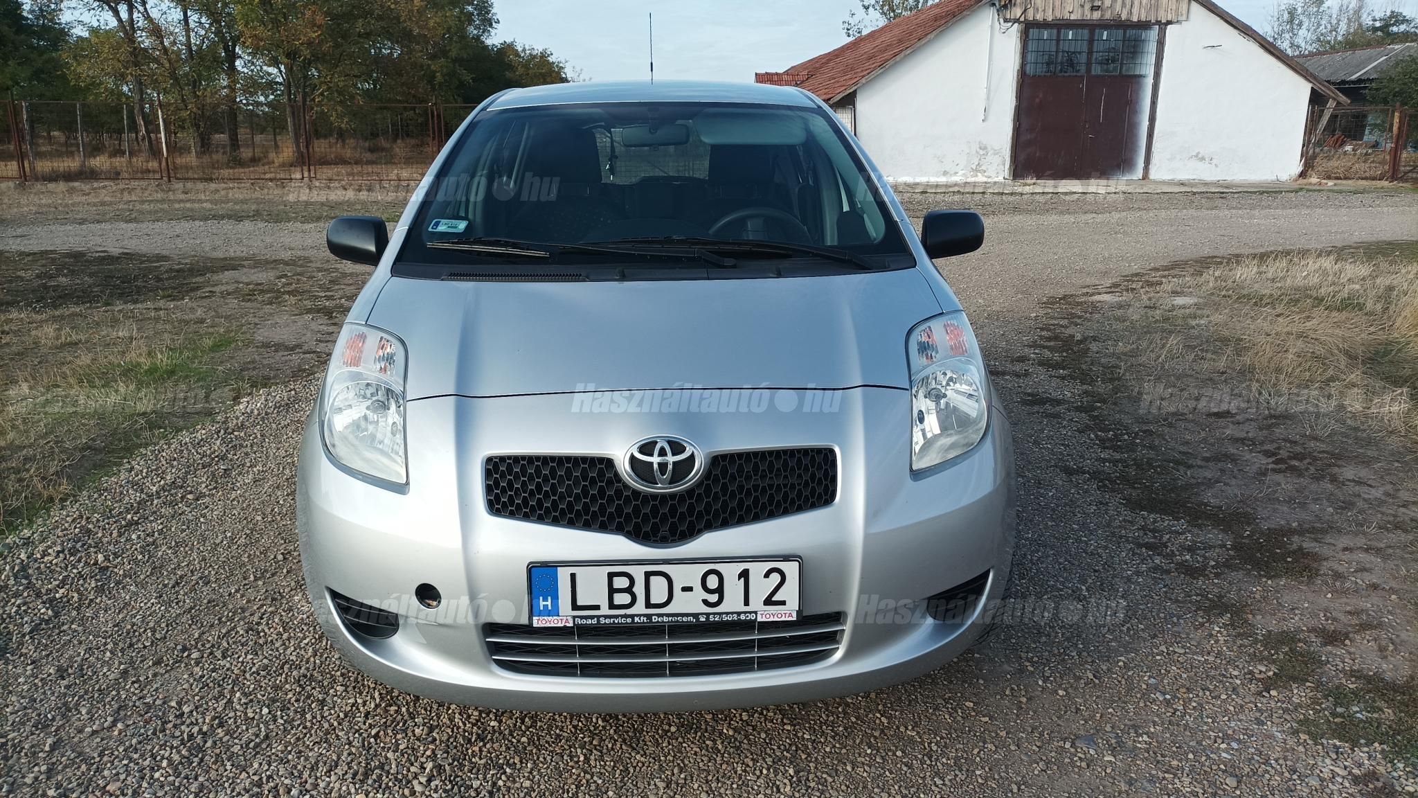 TOYOTA YARIS 2008/4 - 1