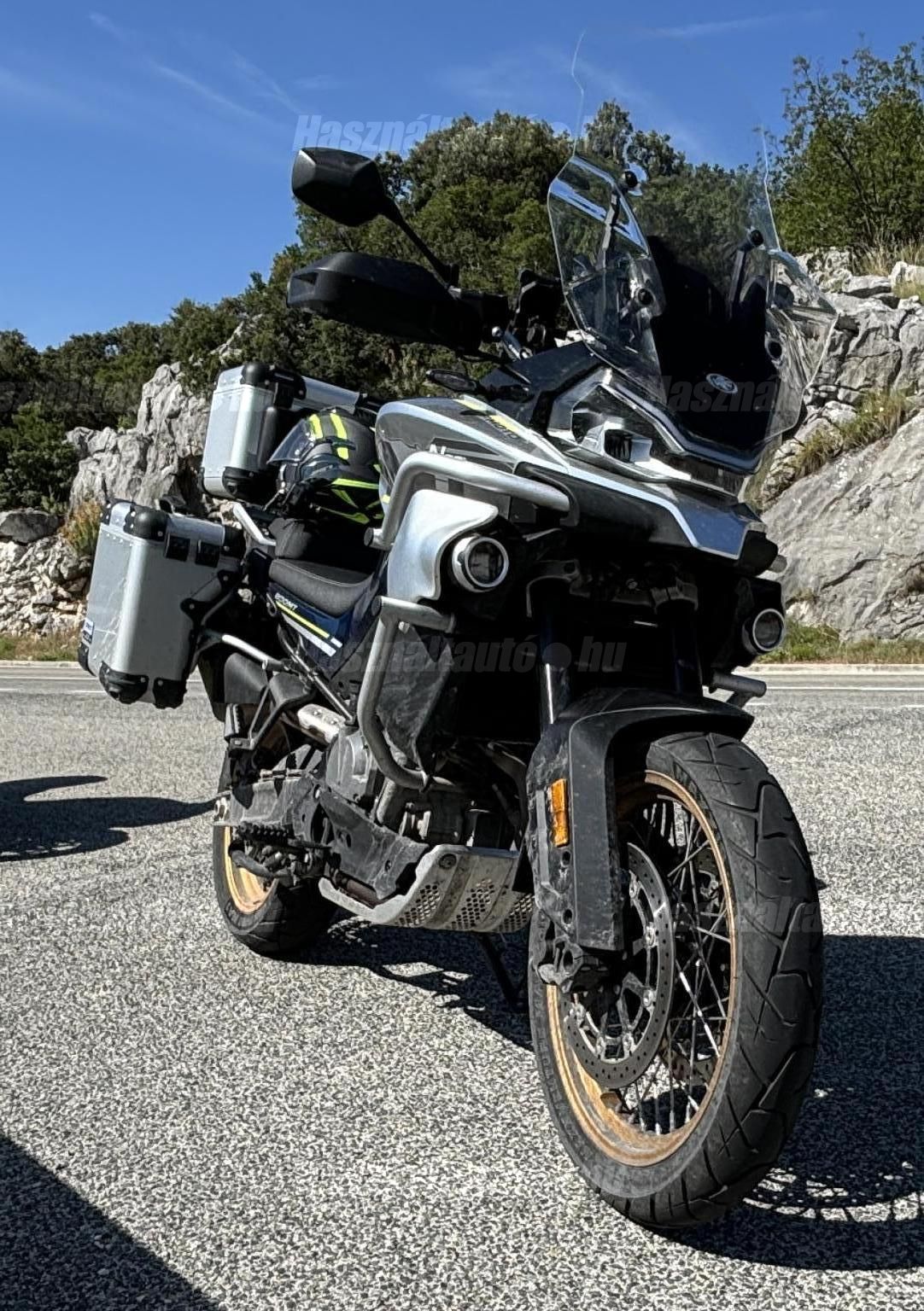 CFMOTO 800 MT 2022/12 - 1