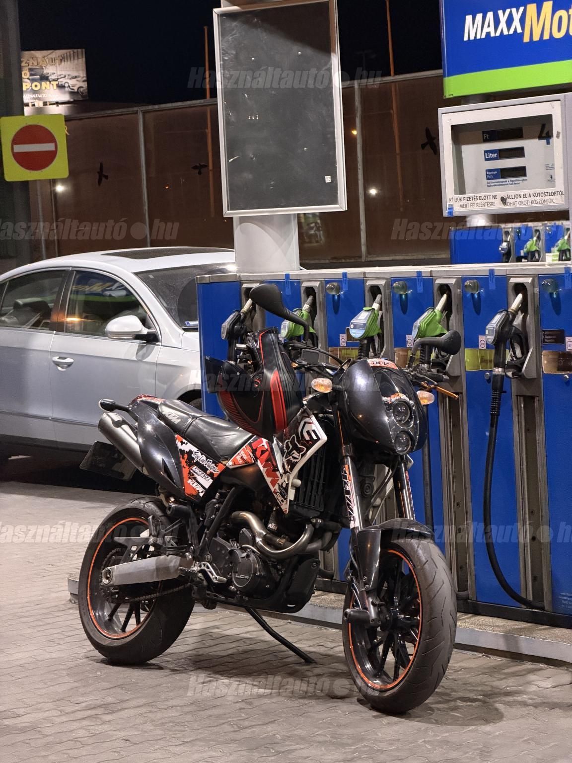 KTM 640 DUKE 2 2002/10 - 1