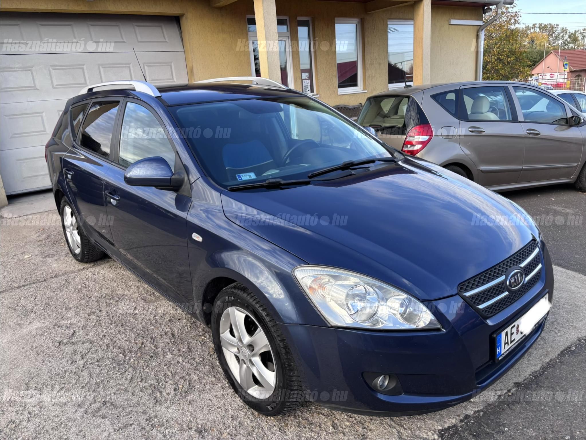 KIA CEE'D 2007/11 - 1
