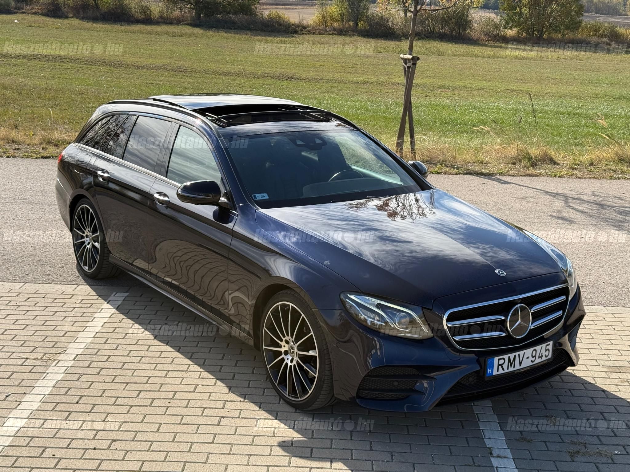 MERCEDES-BENZ E 220 2018/11 - 1
