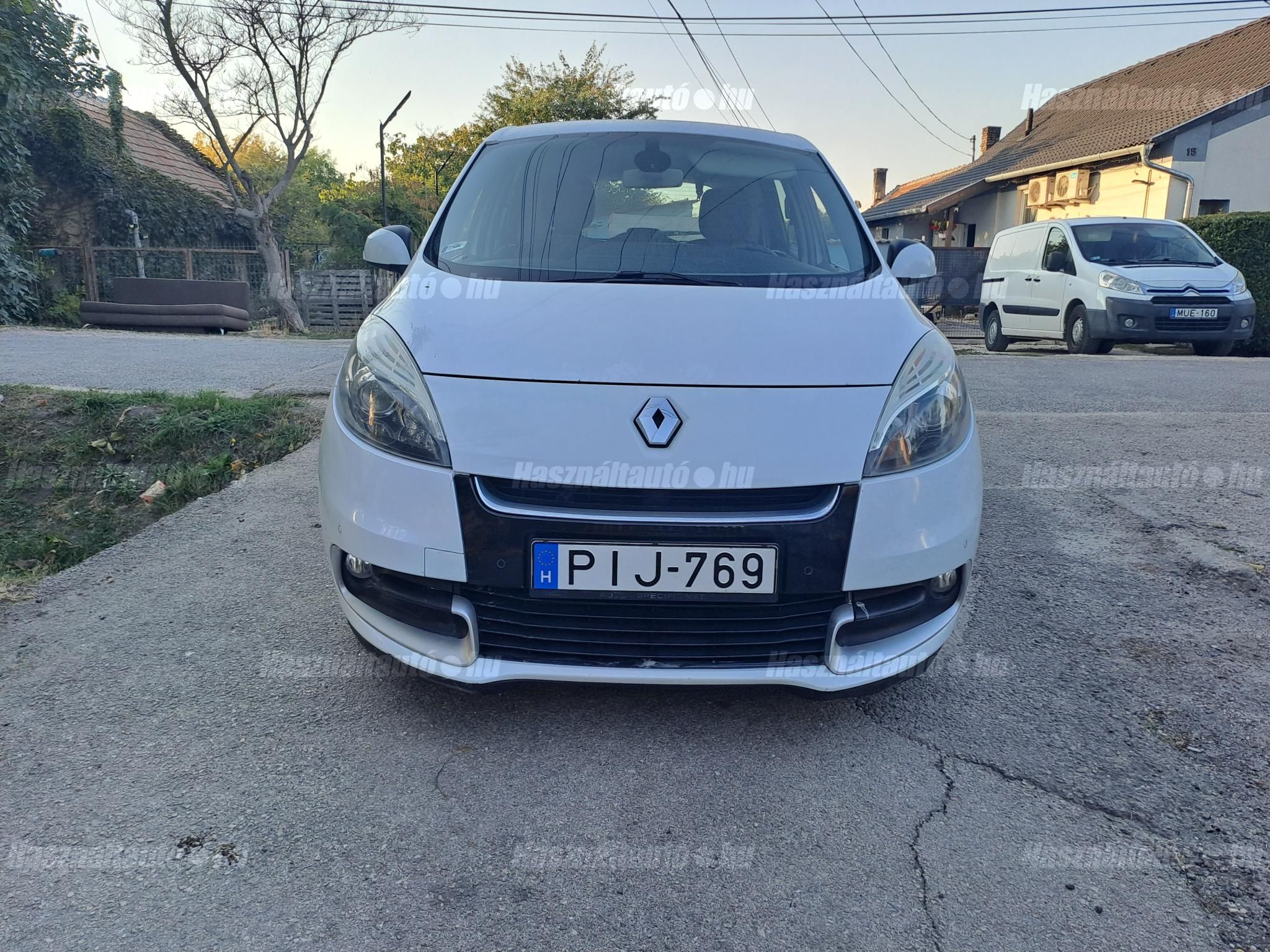 RENAULT SCENIC 2012/7 - 1