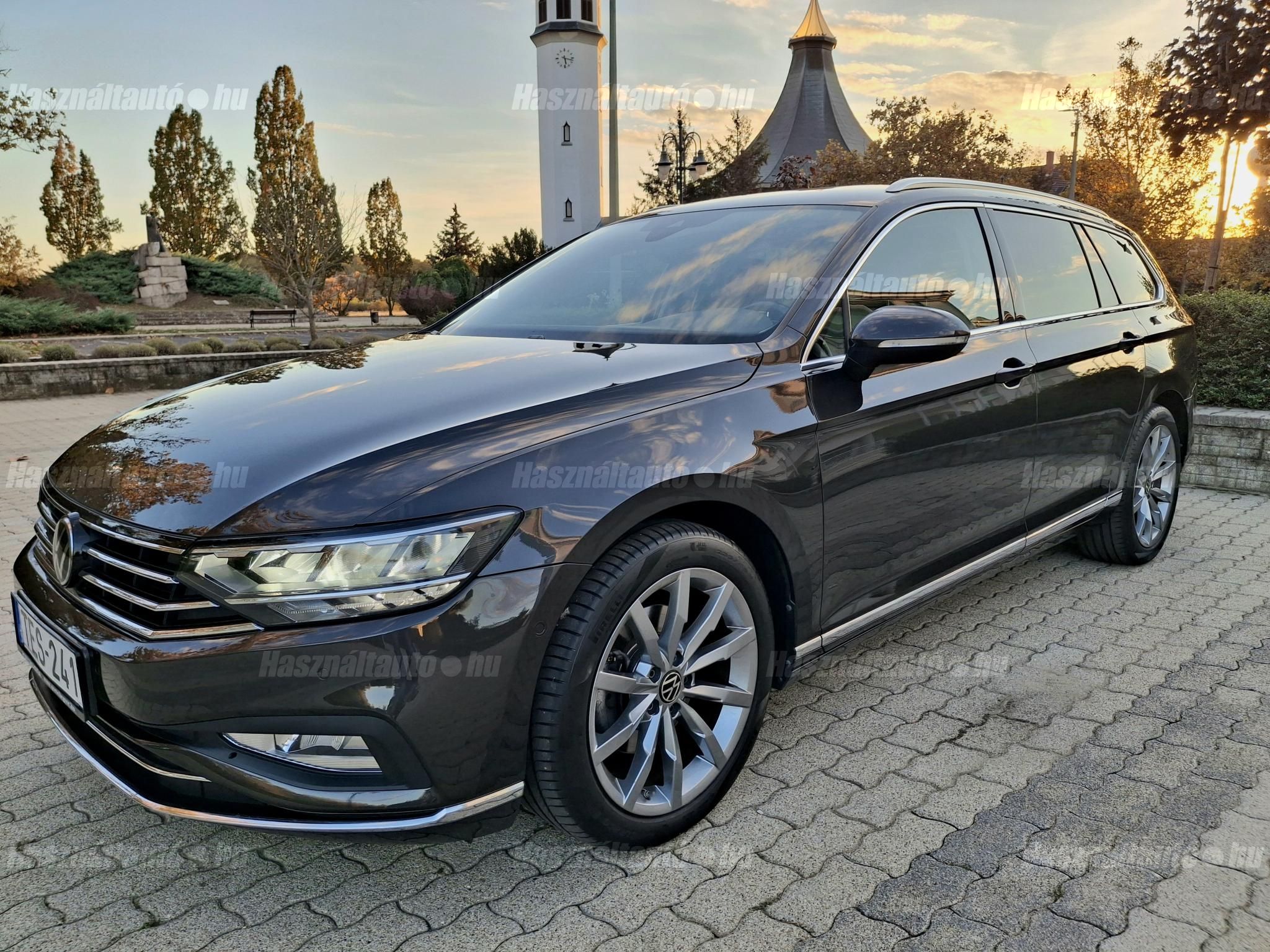 VOLKSWAGEN PASSAT VIII 2022/4 - 1