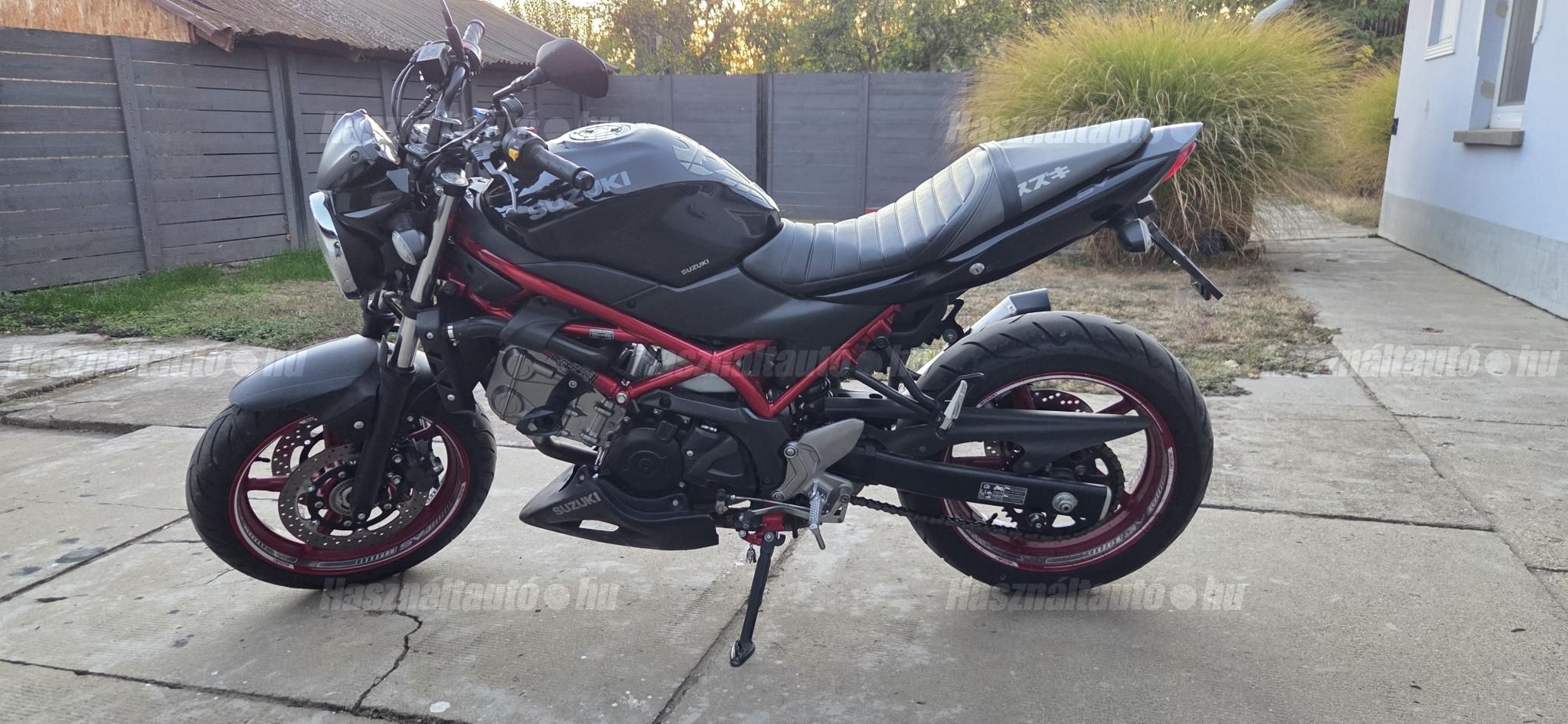 SUZUKI SV 650 N 2018/12 - 1
