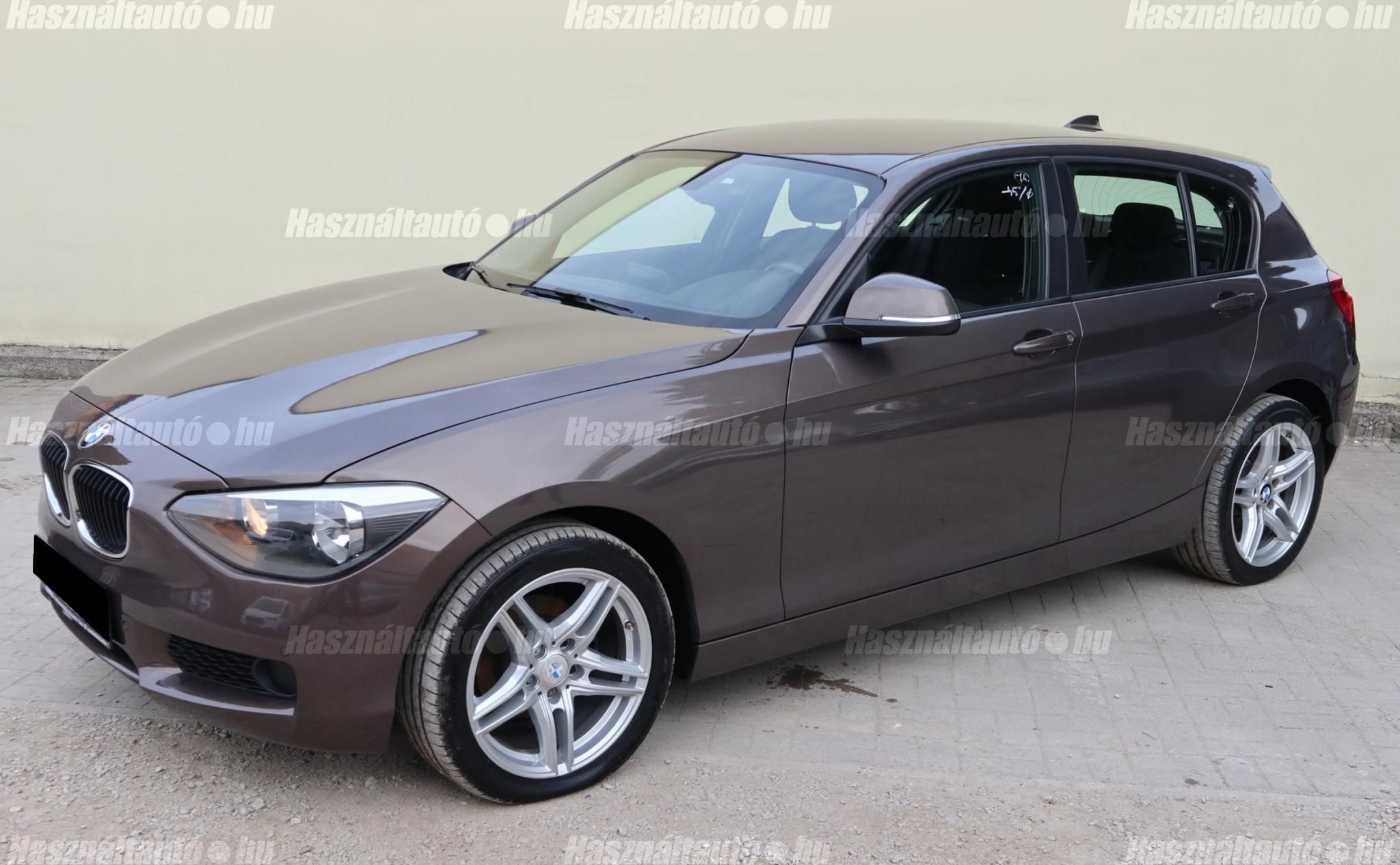 BMW 114 2013/11 - 1
