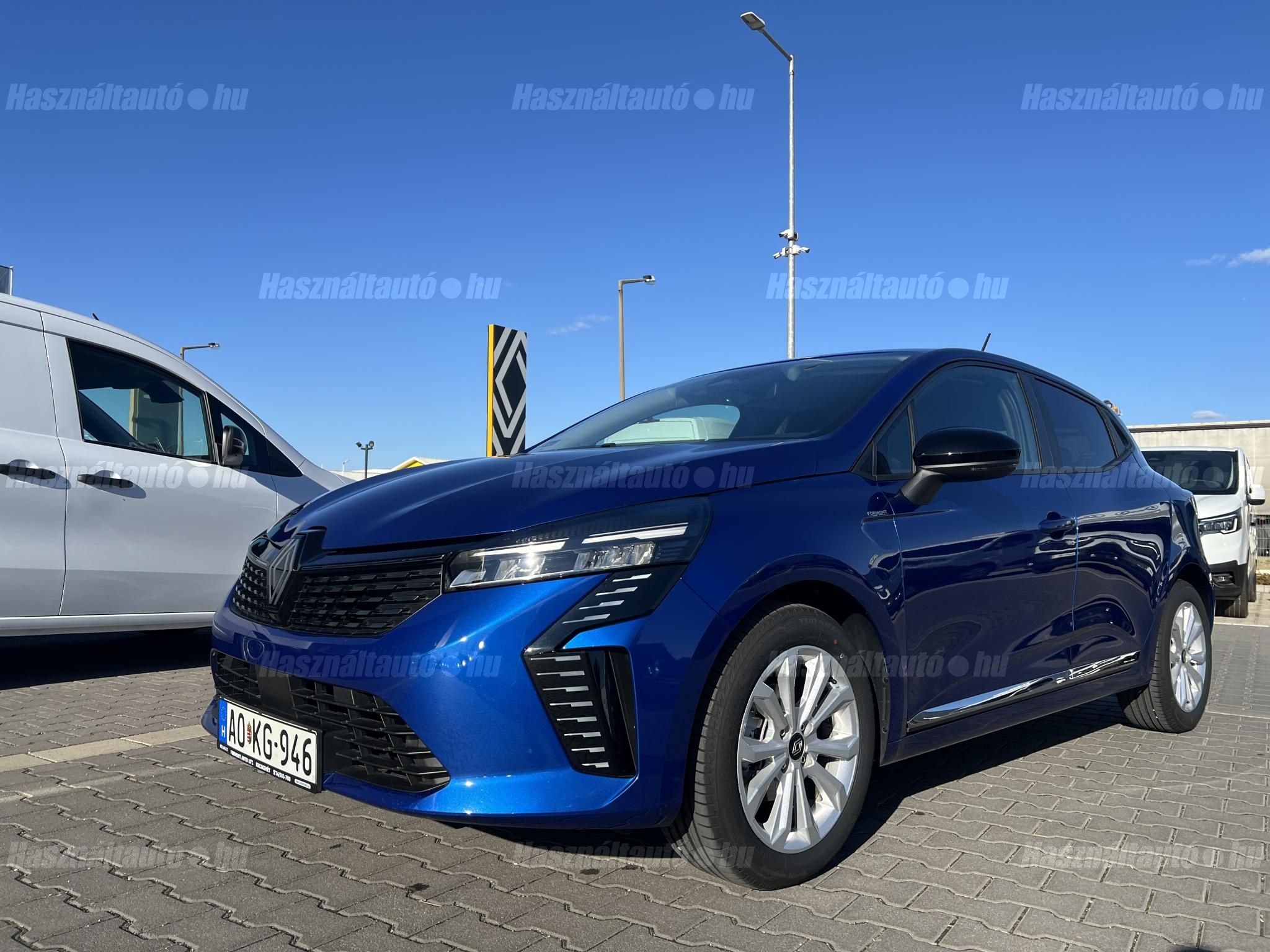 RENAULT CLIO 2025/12 - 1