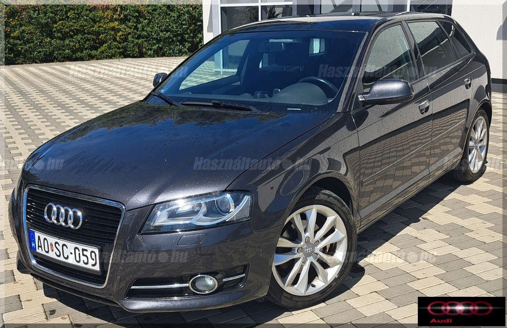 AUDI A3 2011/4 - 1
