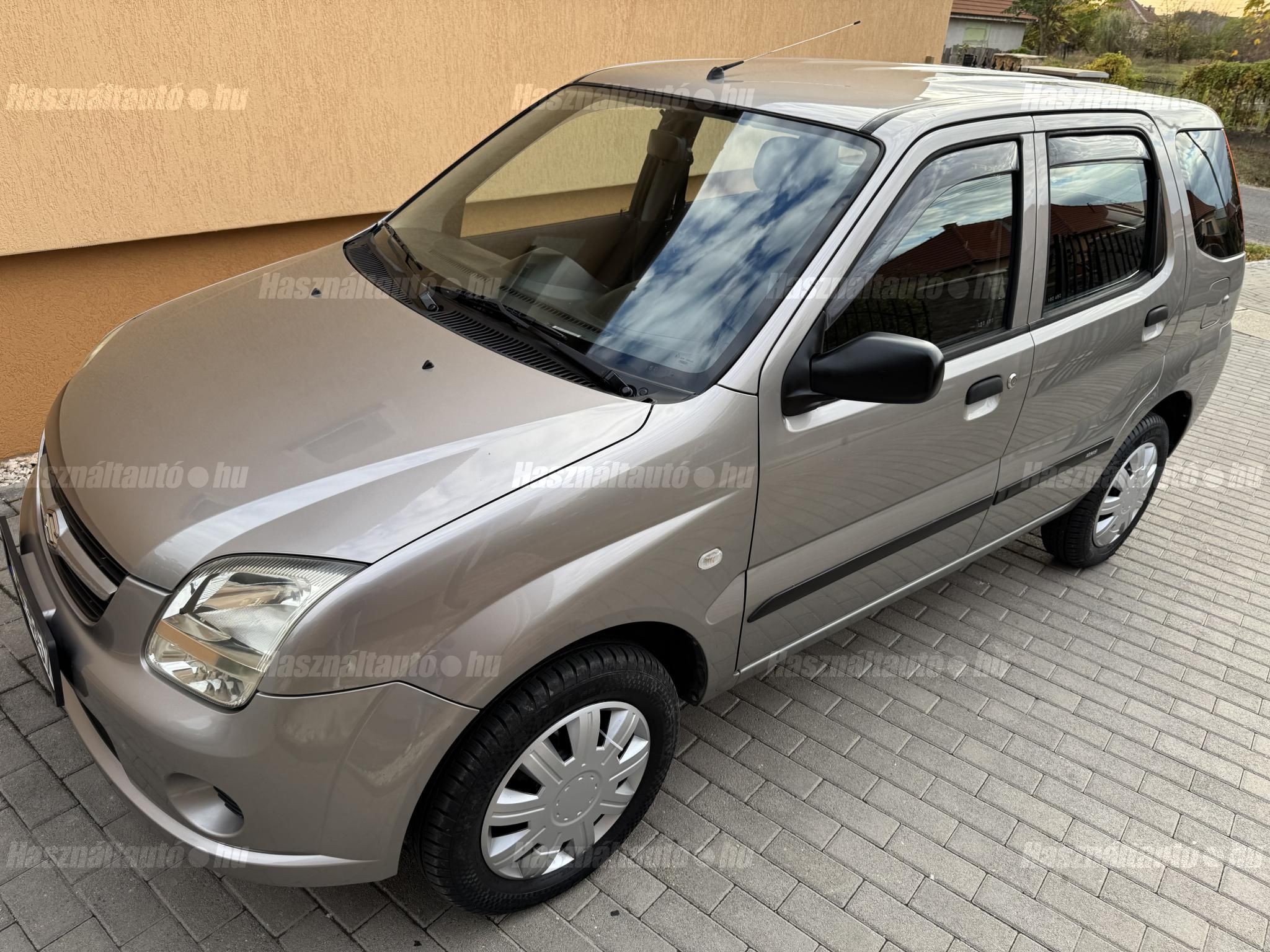 SUZUKI IGNIS 2004/6 - 1