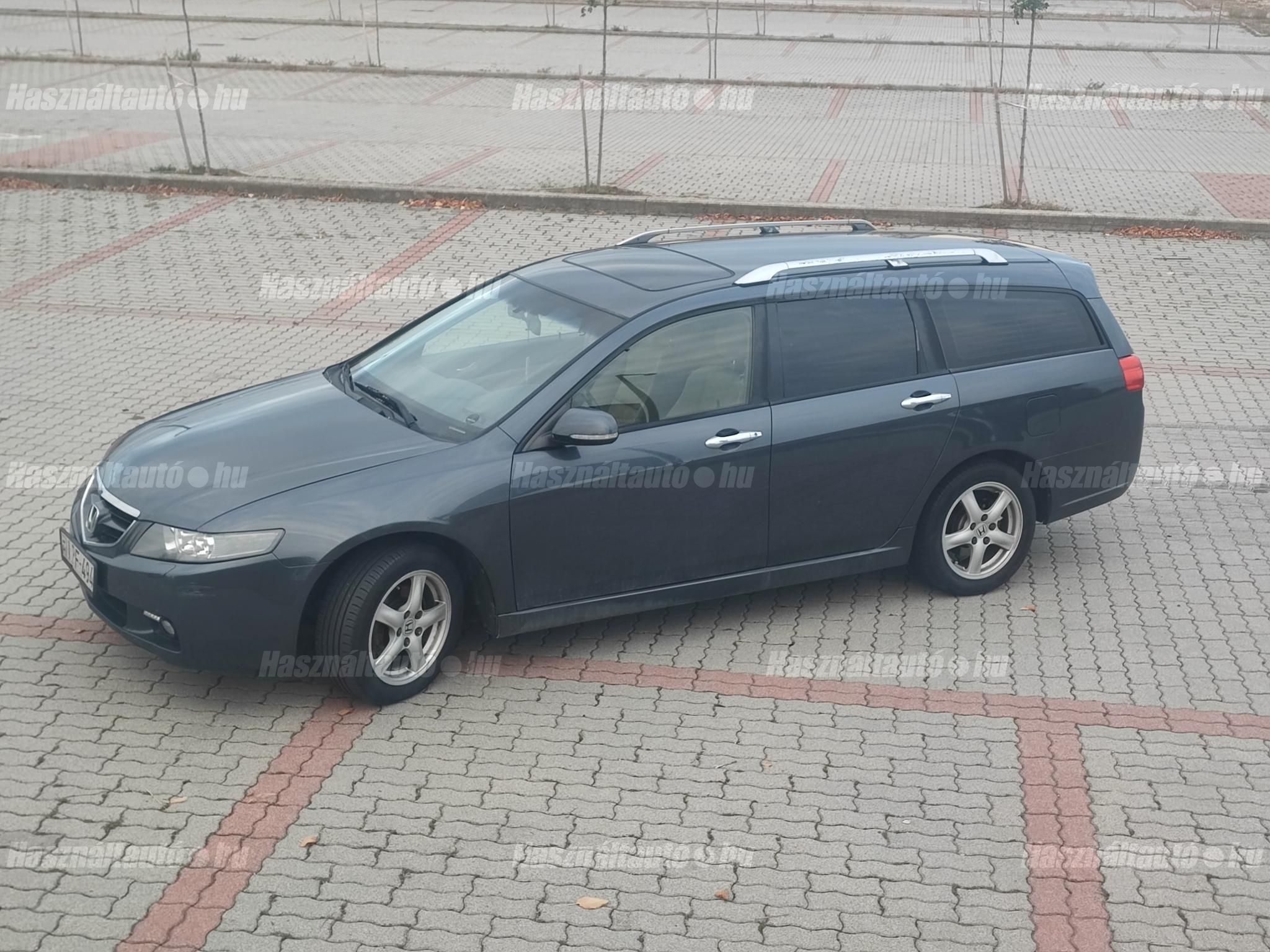HONDA ACCORD 2003/5 - 1