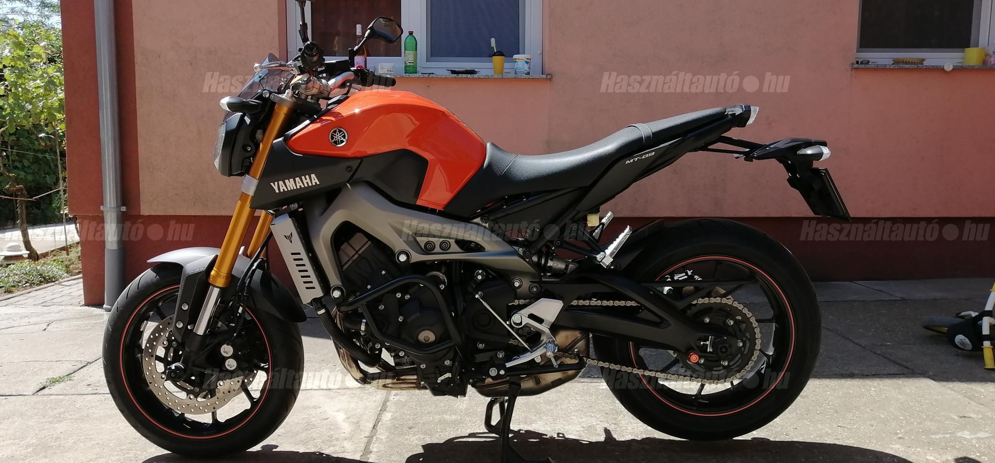 YAMAHA MT-09 2014/5 - 1