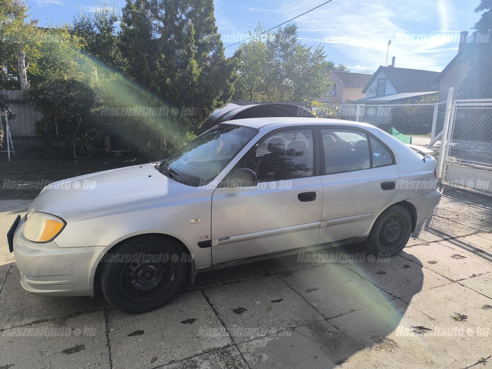 HYUNDAI ACCENT 2003/1 - 1