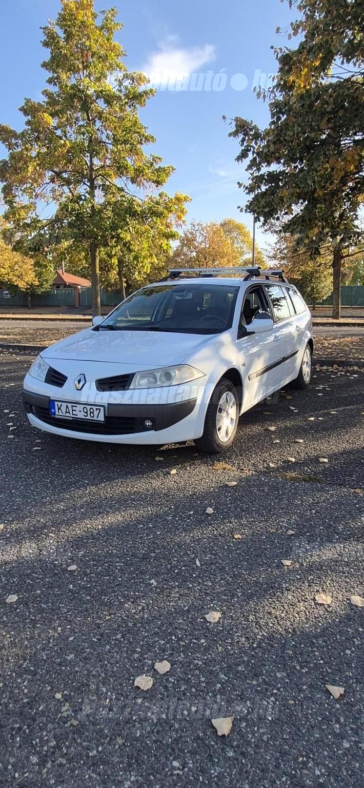 RENAULT MEGANE 2006/6 - 1