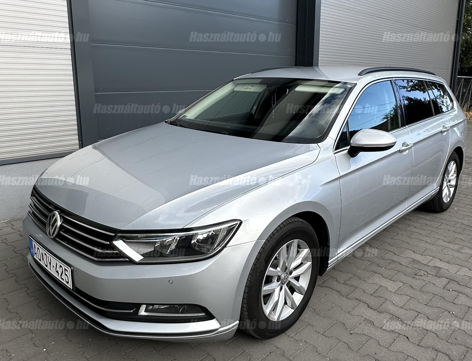 VOLKSWAGEN PASSAT VIII 2015/8 - 1