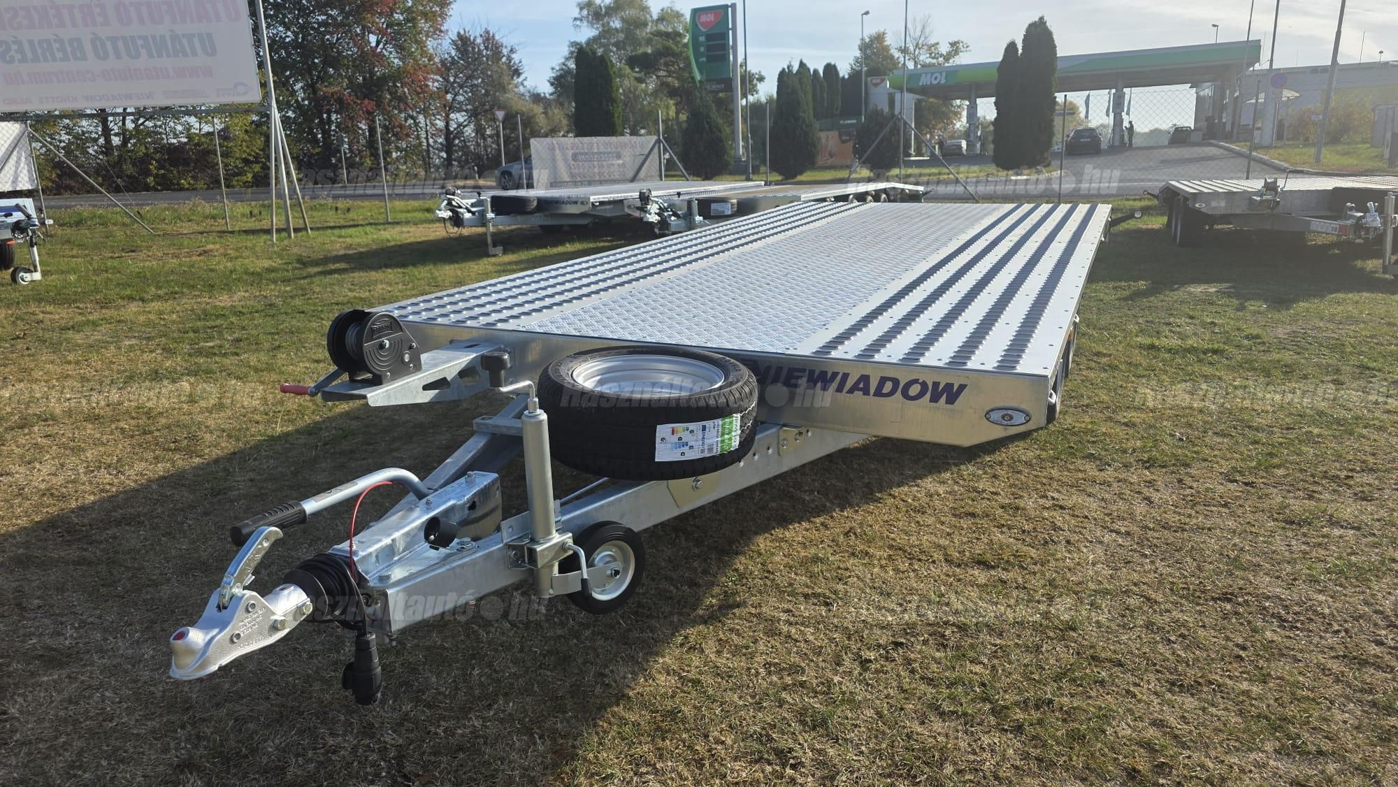 NIEWIADOW 2026/7 - 1
