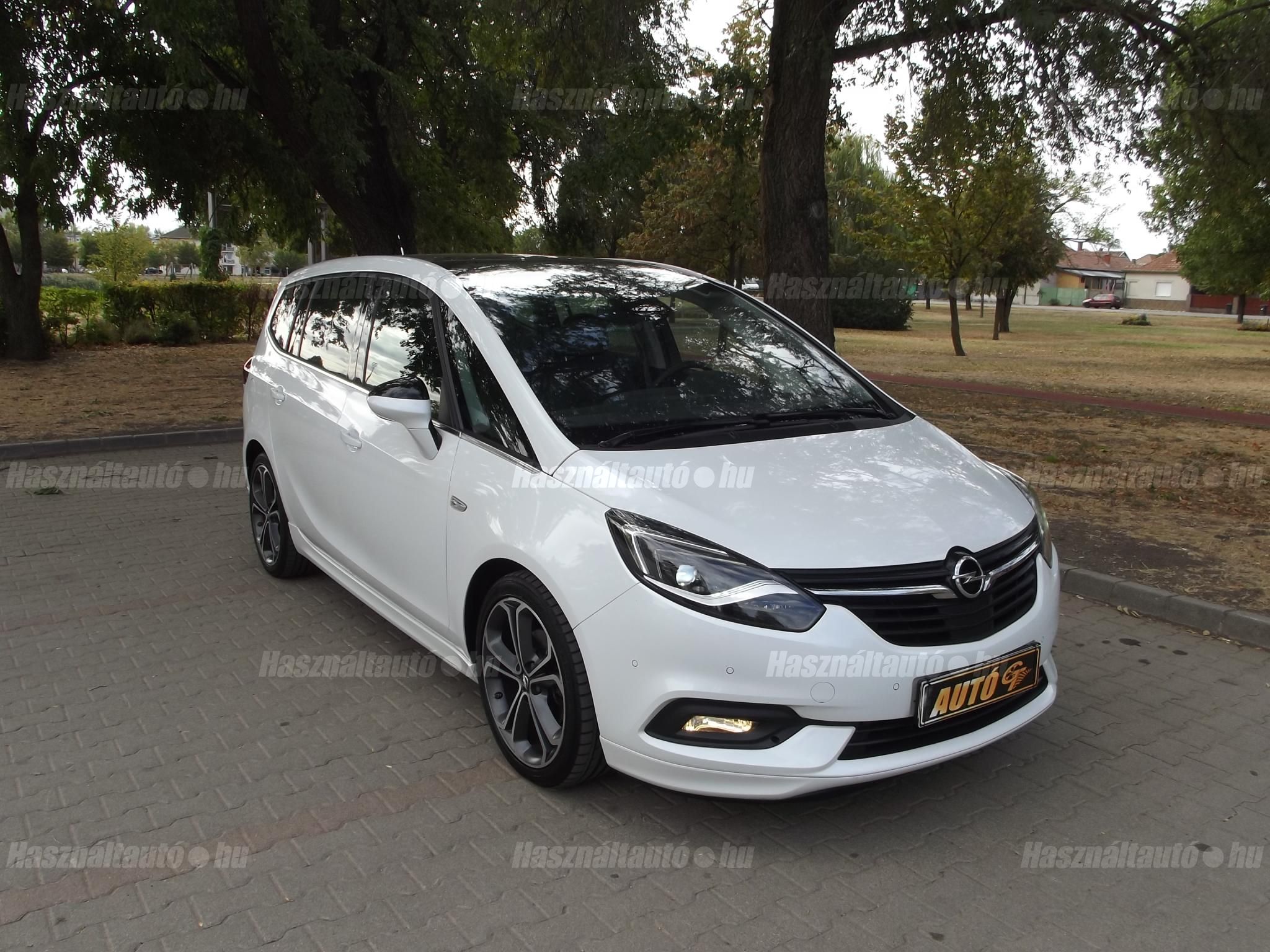 OPEL ZAFIRA TOURER 2018/4 - 1