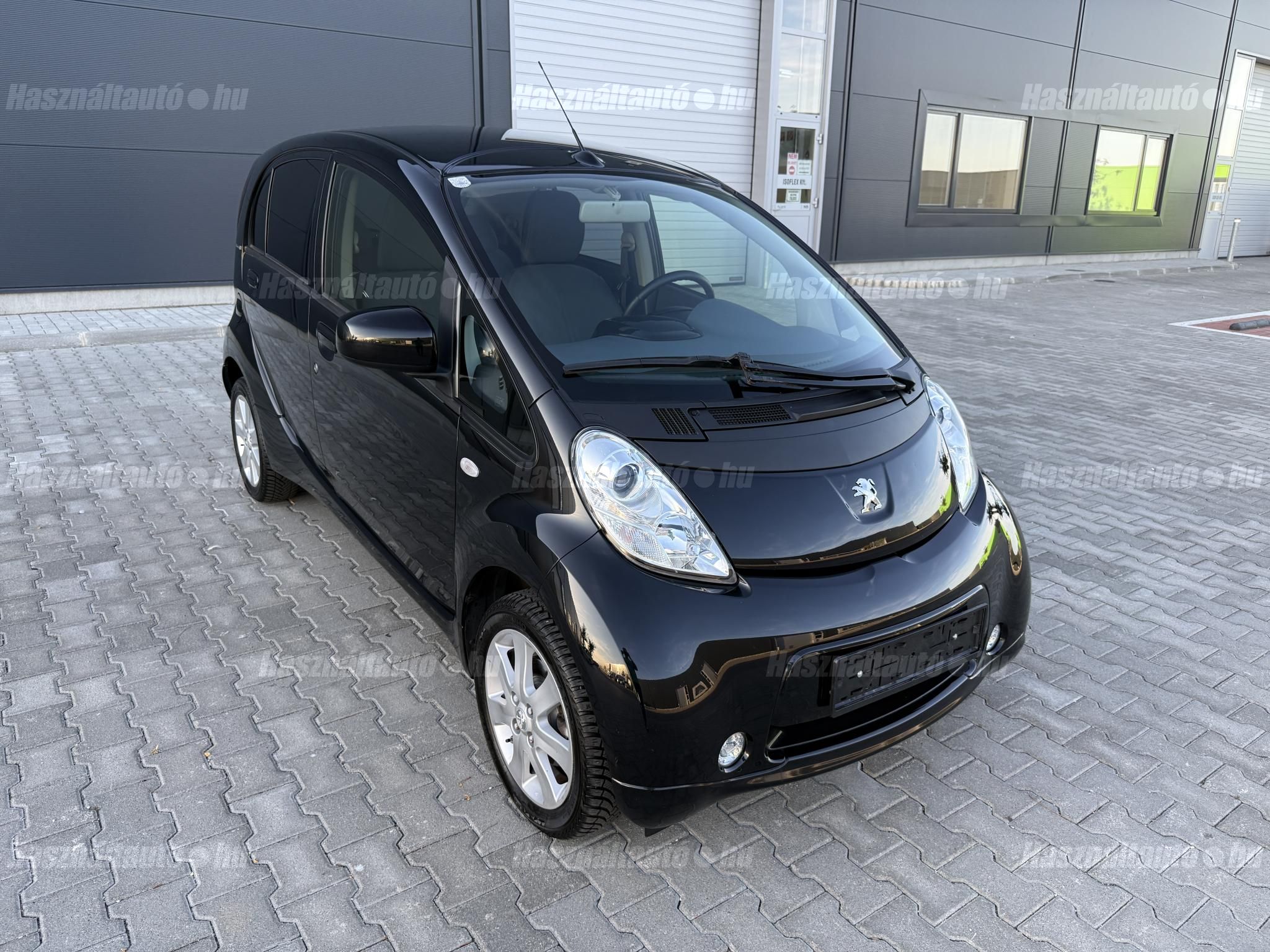 PEUGEOT ION 2017/4 - 1