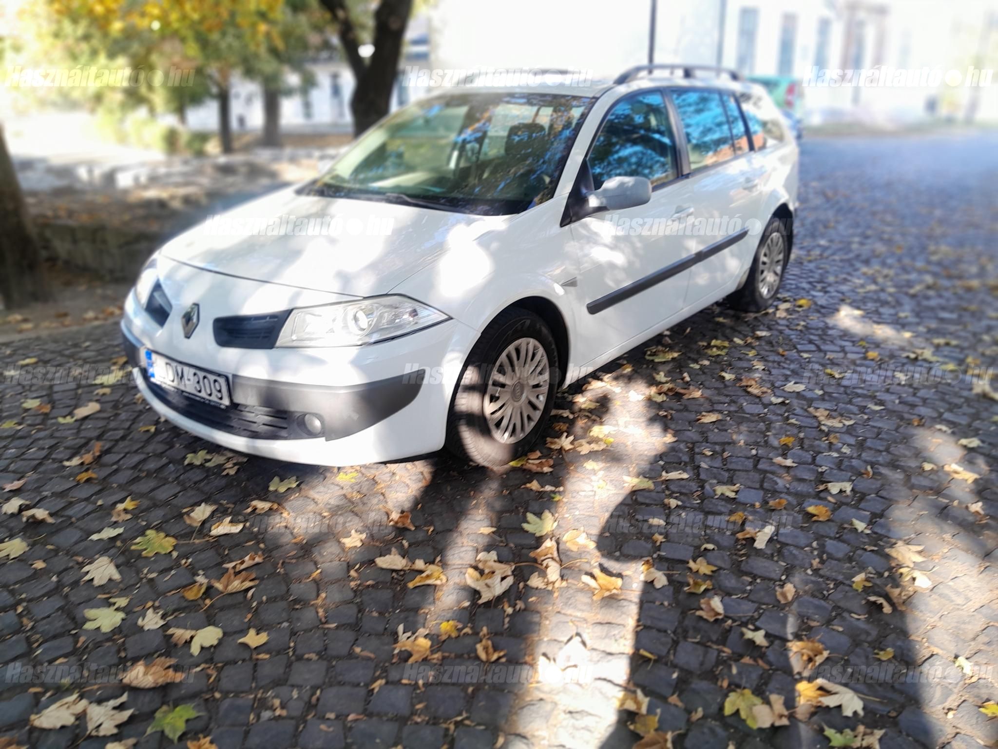 RENAULT MEGANE 2008/10 - 1