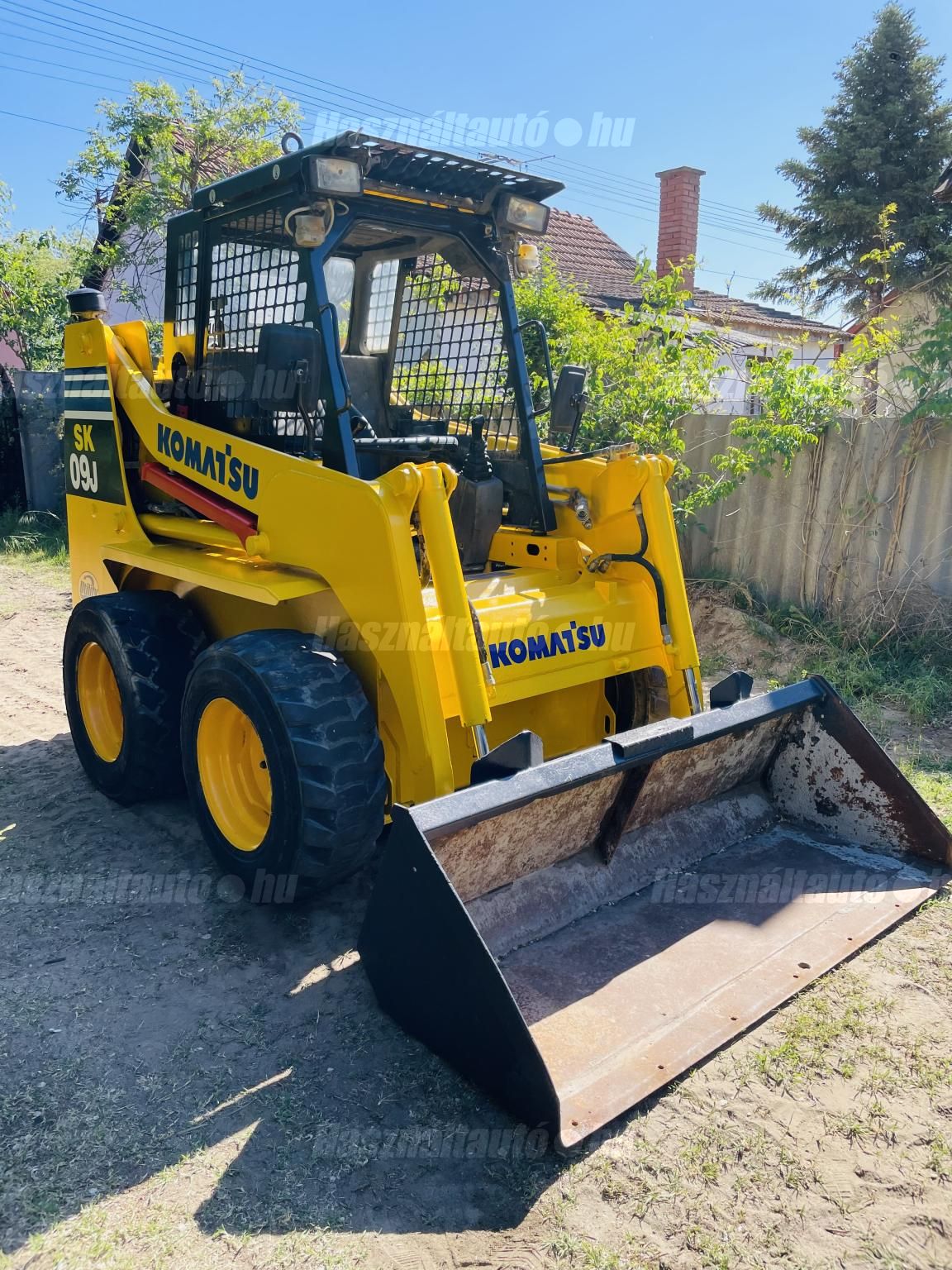 KOMATSU 1999 - 1
