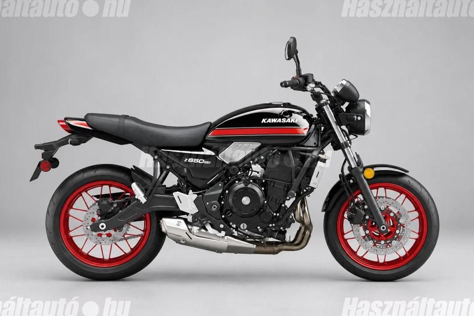 KAWASAKI Z 650 RS 2026/9 - 1