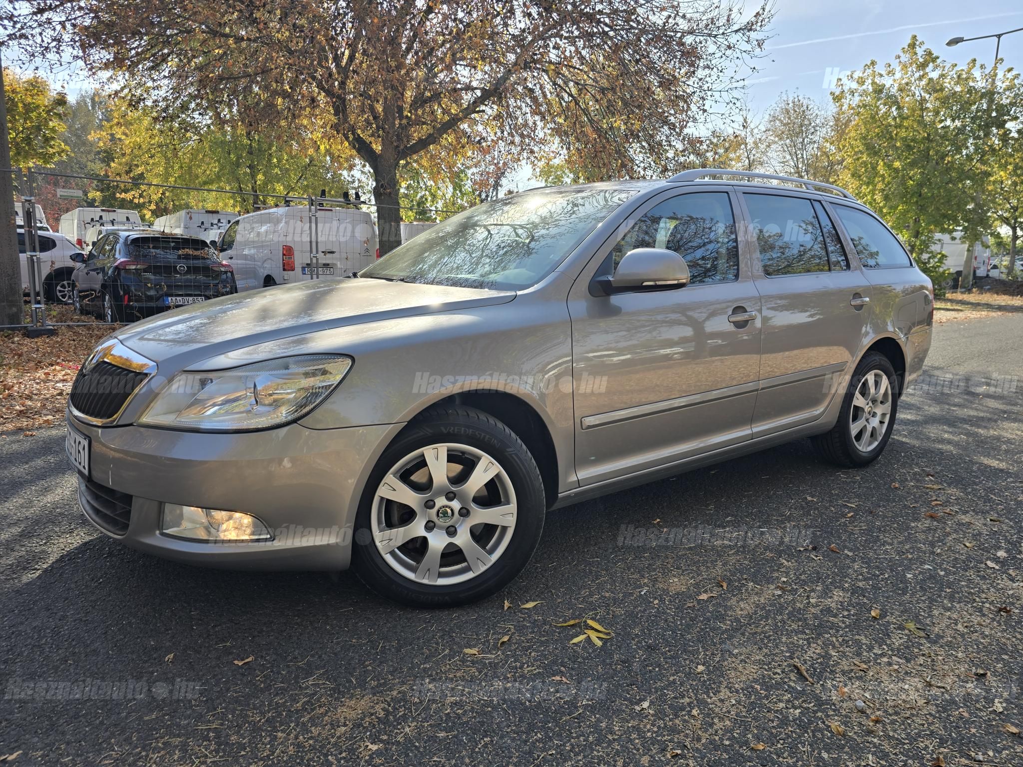 SKODA OCTAVIA 2010/11 - 1