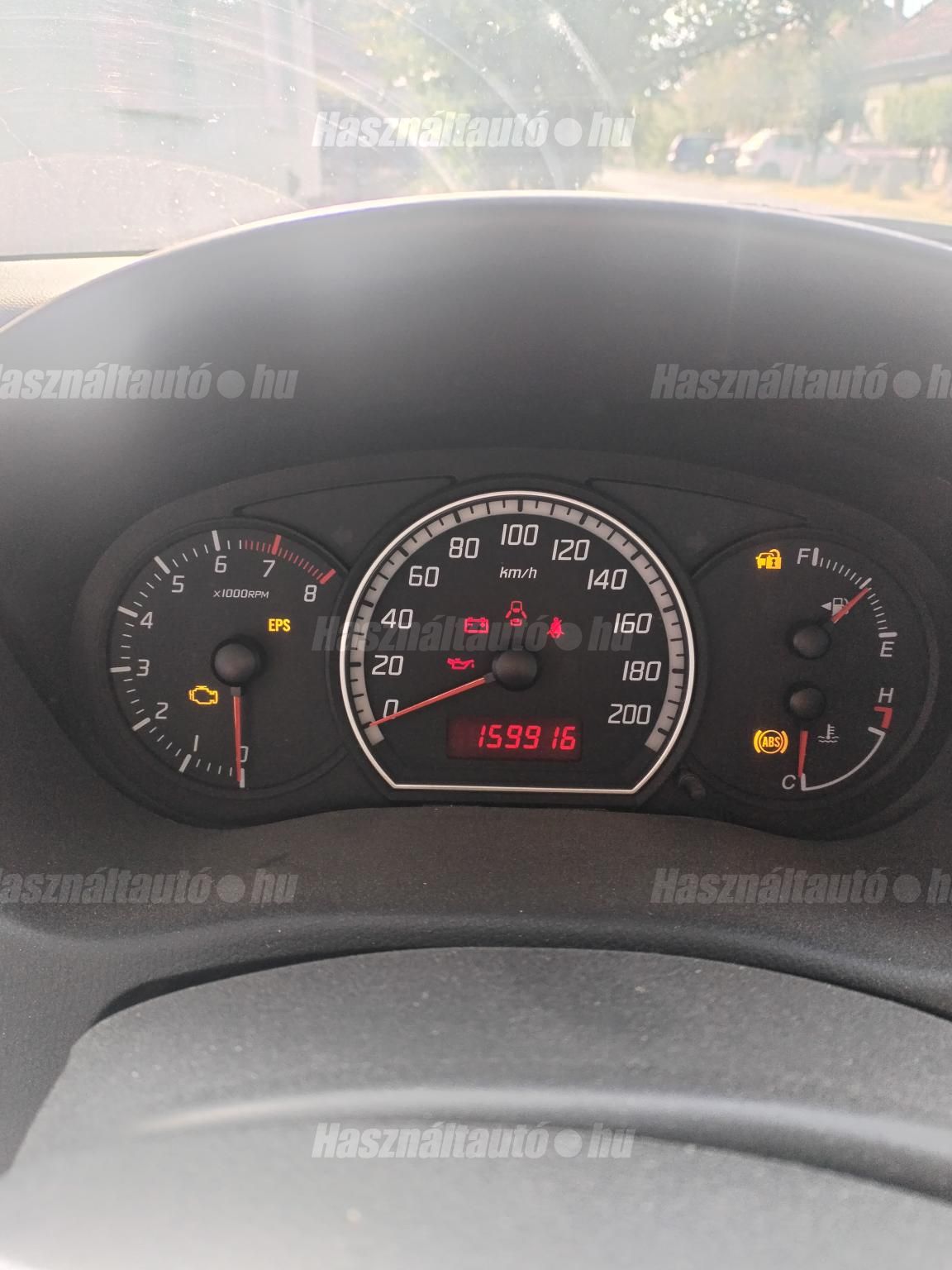 SUZUKI SWIFT 2006/11 - 1