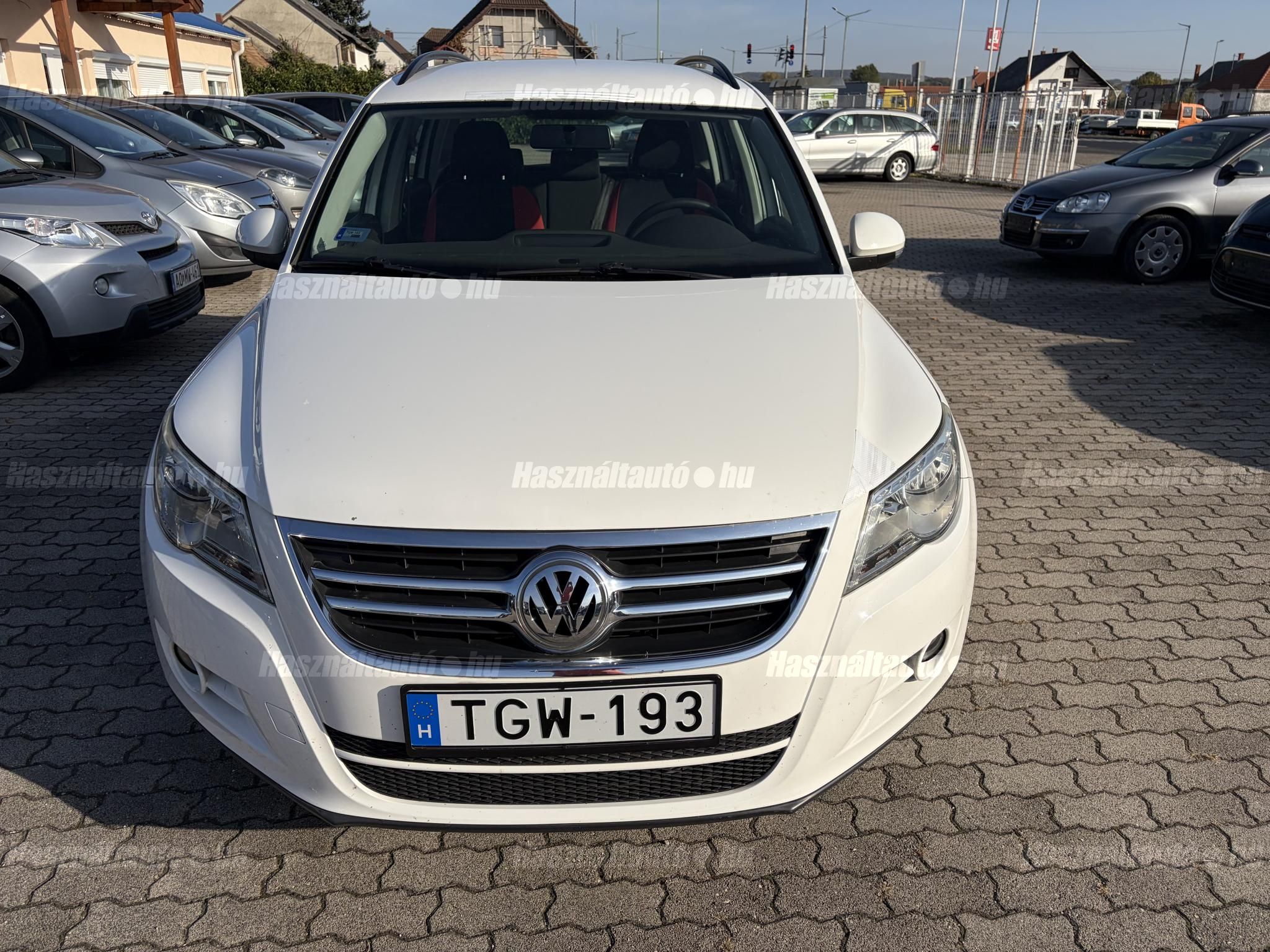 VOLKSWAGEN TIGUAN 2011/1 - 1