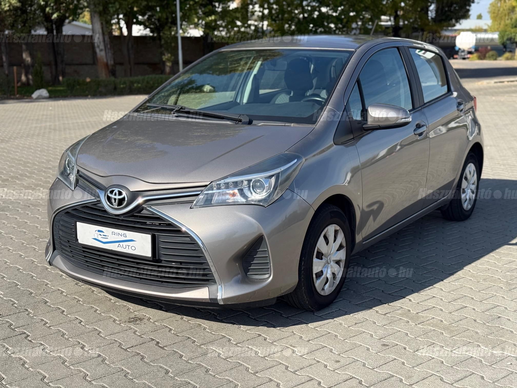 TOYOTA YARIS 2015/9 - 1