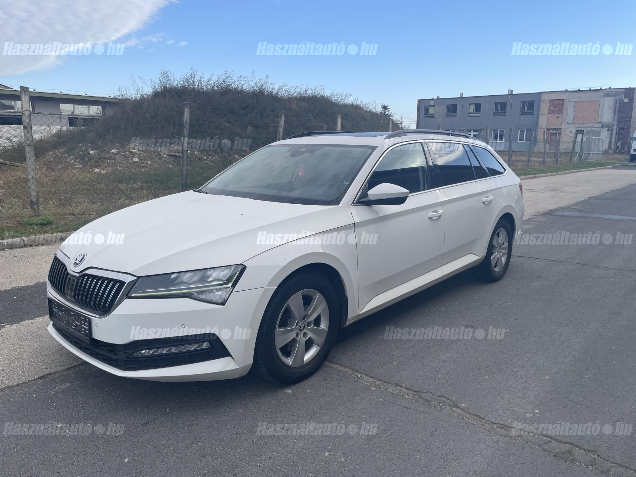 SKODA SUPERB 2021/6 - 1