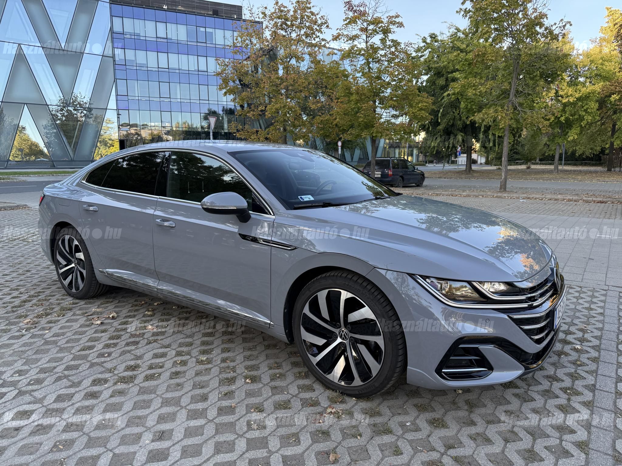 VOLKSWAGEN ARTEON 2023/12 - 1