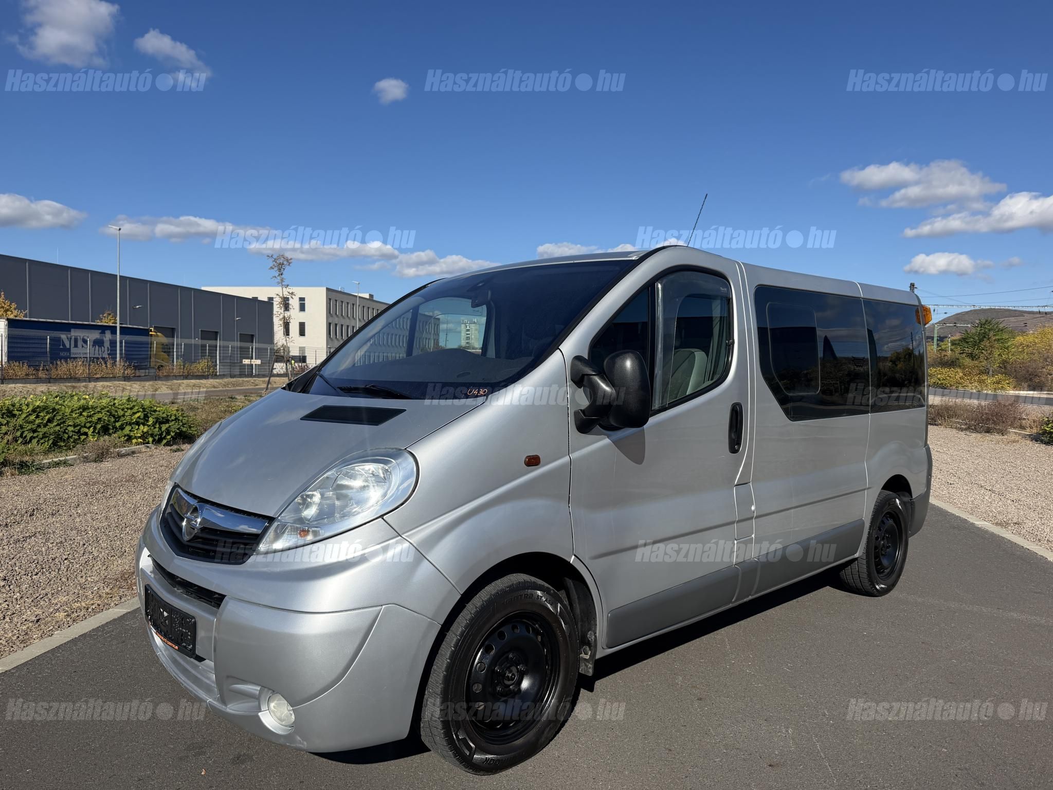 OPEL VIVARO 2012/7 - 1