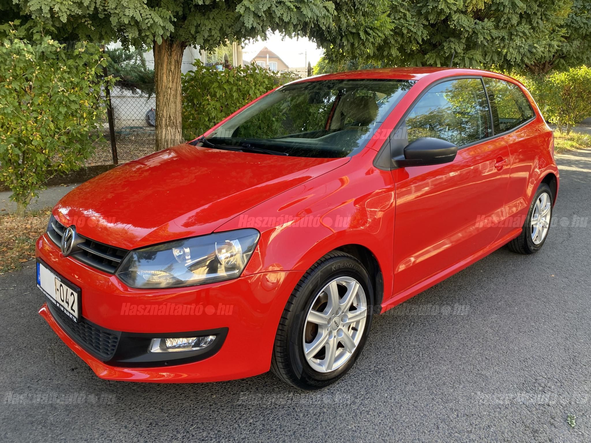 VOLKSWAGEN POLO 2012 - 1