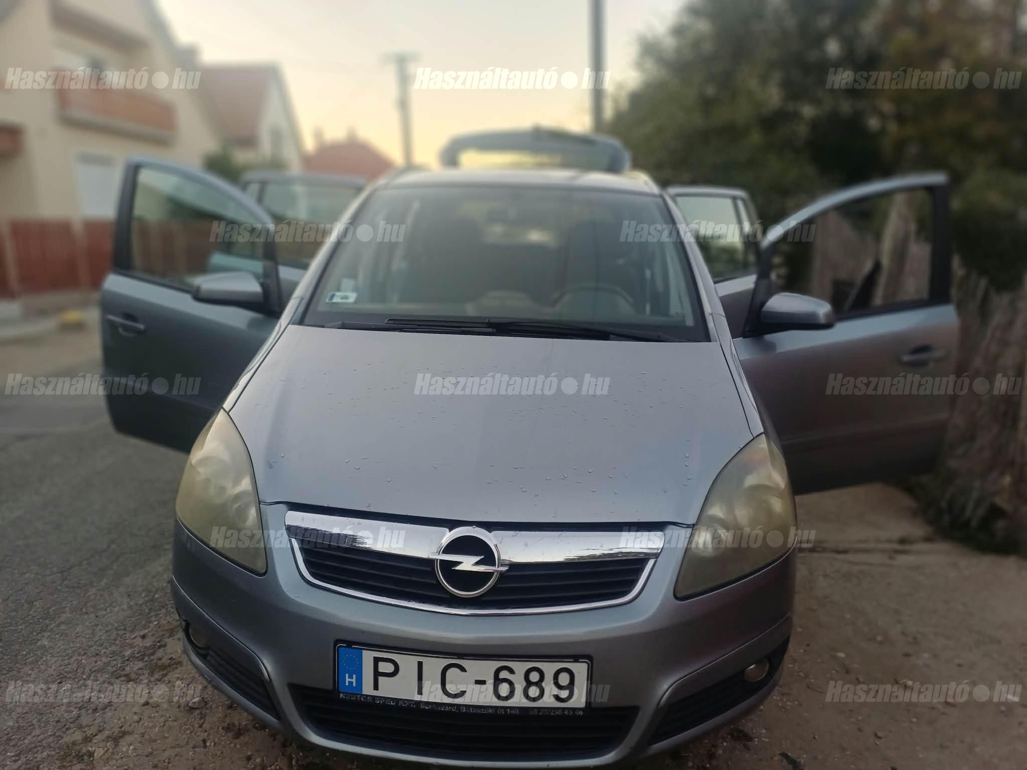 OPEL ZAFIRA B 2007/6 - 1