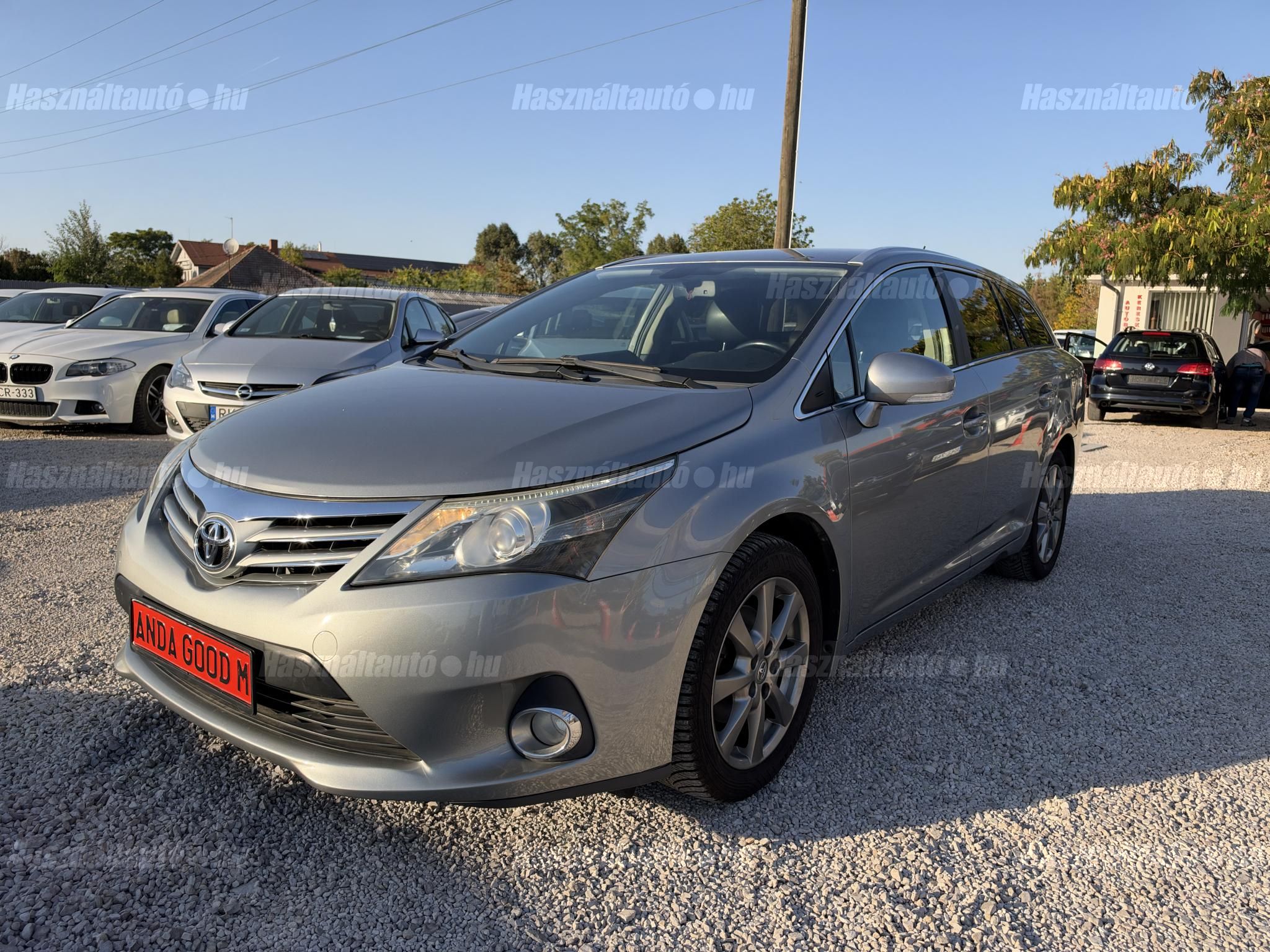 TOYOTA AVENSIS 2012/1 - 1