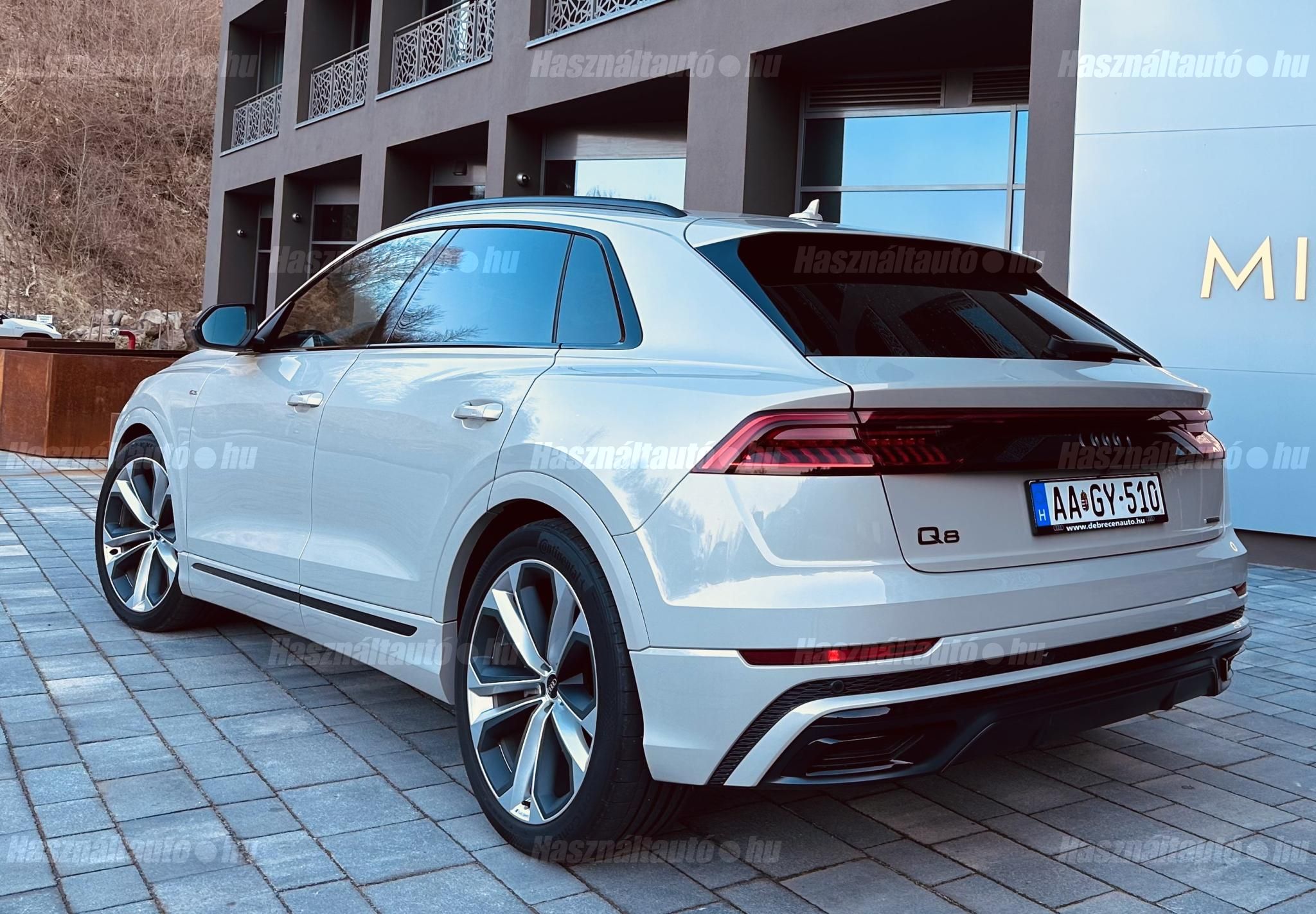 AUDI Q8 2022/12 - 1