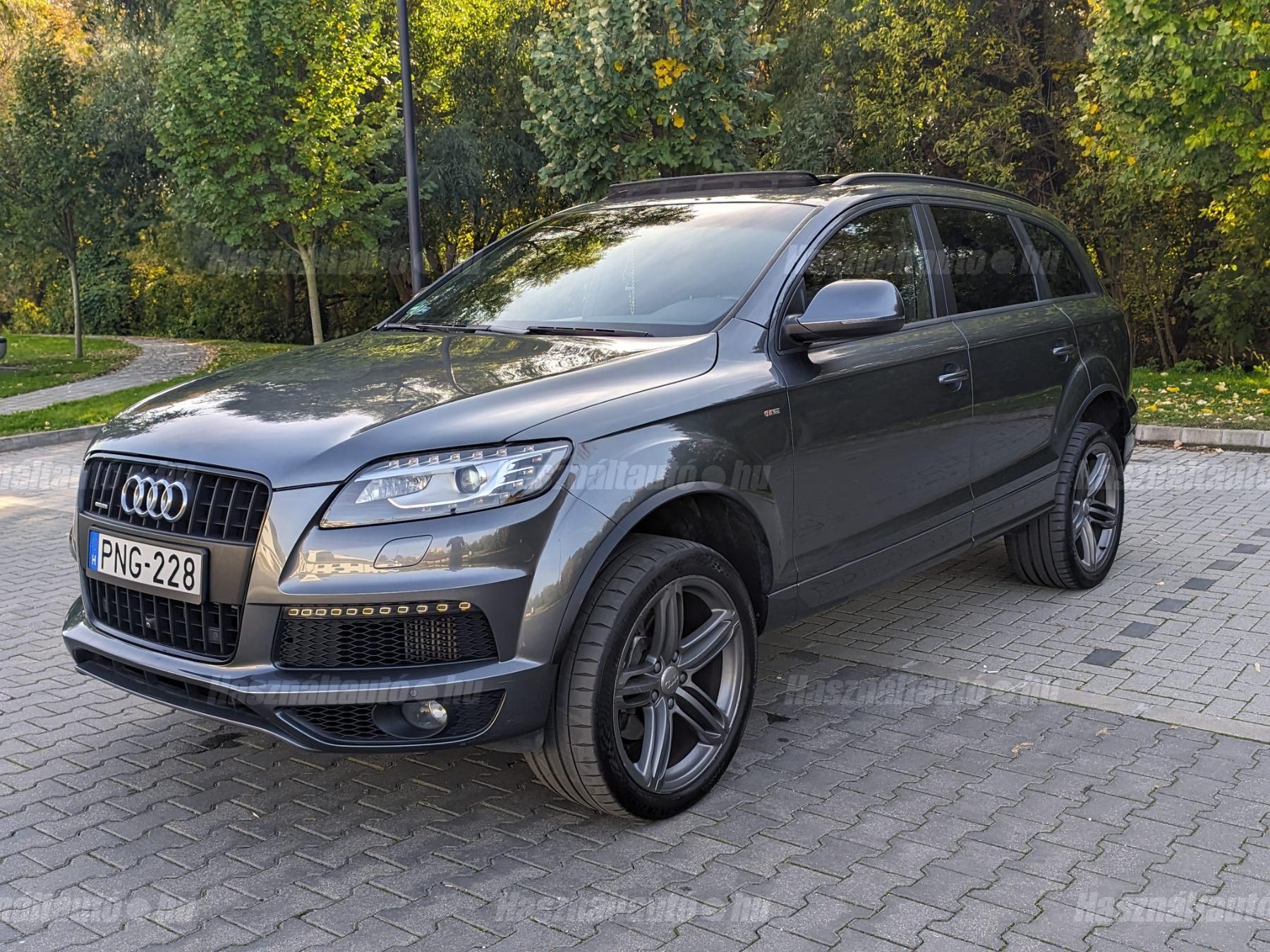 AUDI Q7 2013/12 - 1